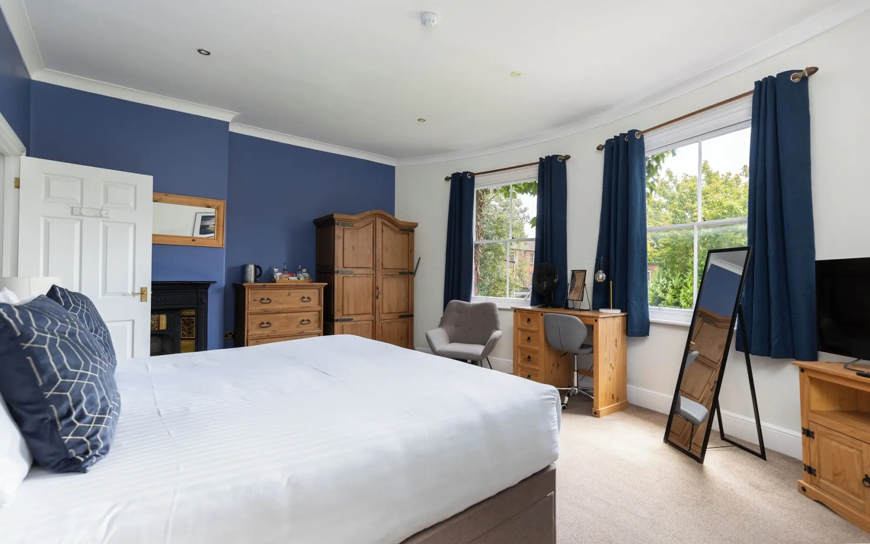 Hewitt's Restaurant & Rooms