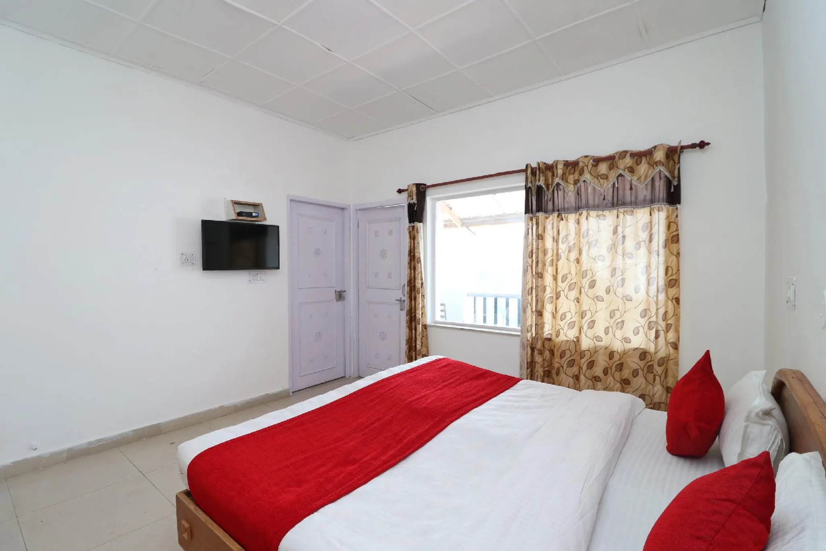 OYO Flagship 15022 Snow Point Inn