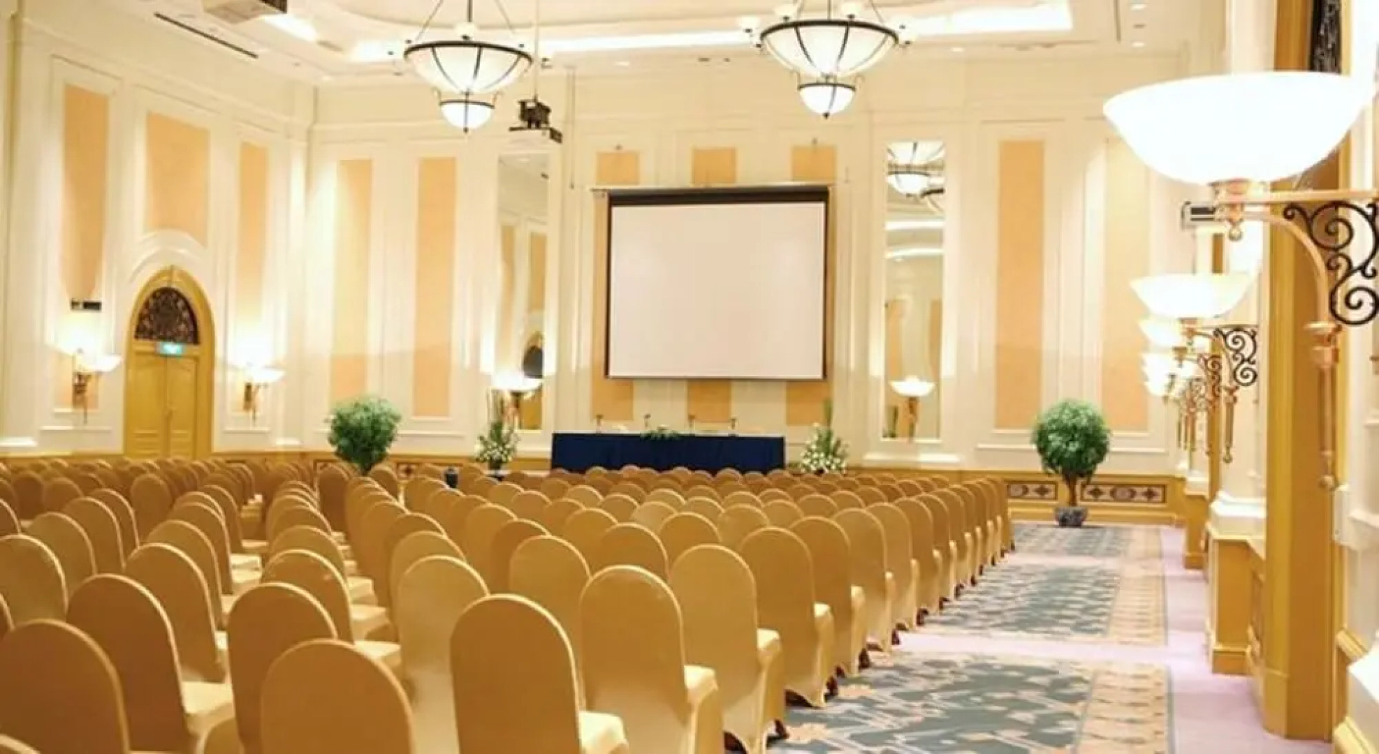 Daeha Serviced Apartment