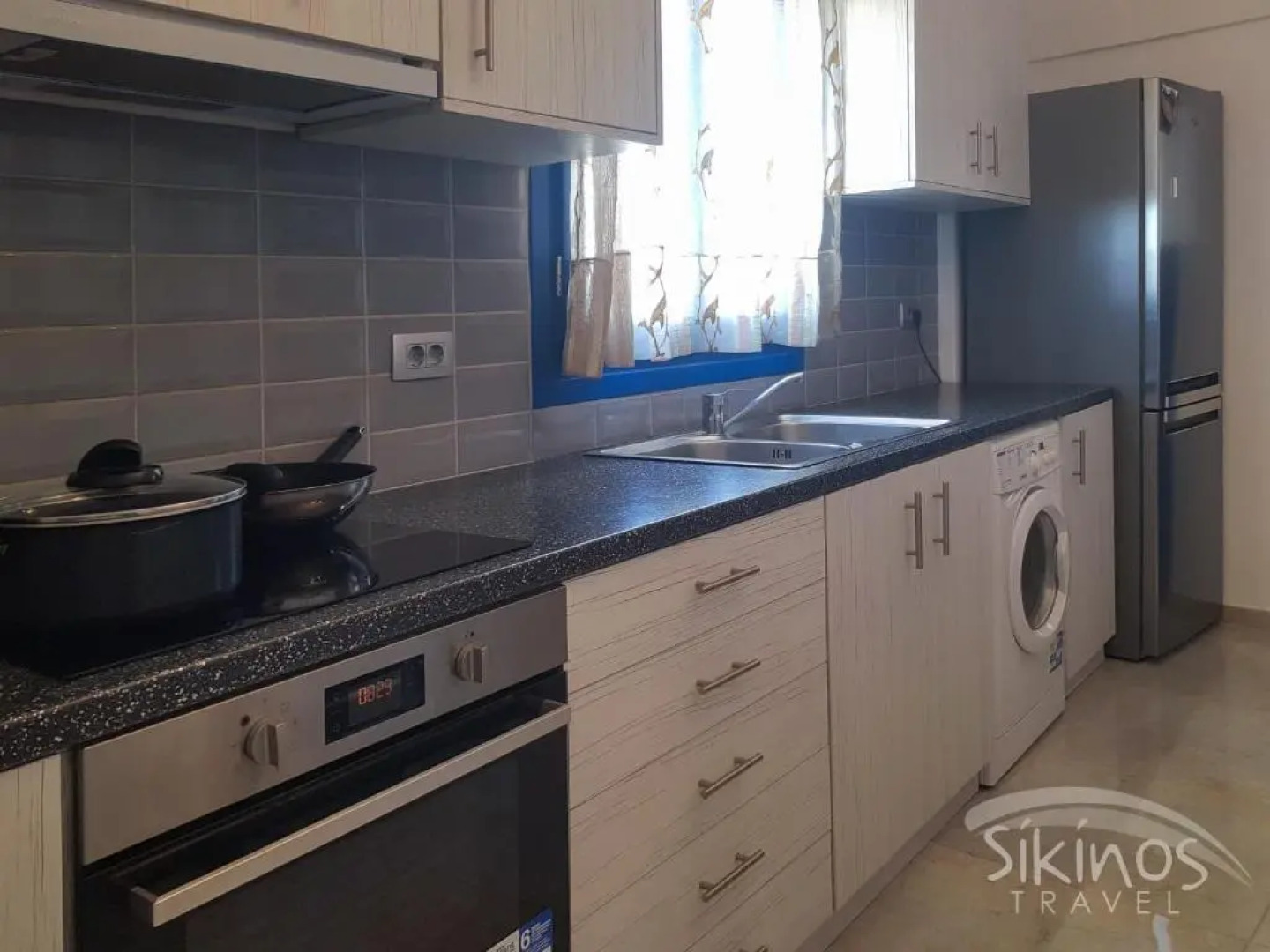 Kastro Elegant House