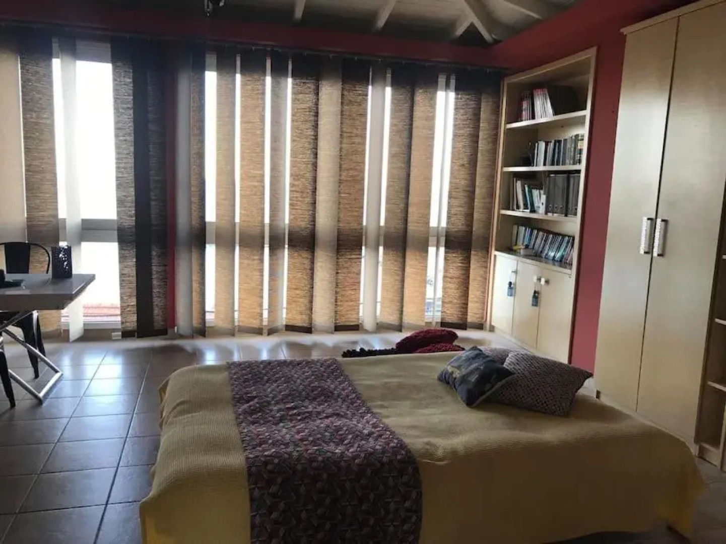 Cathryn Luxury Apartment -3-