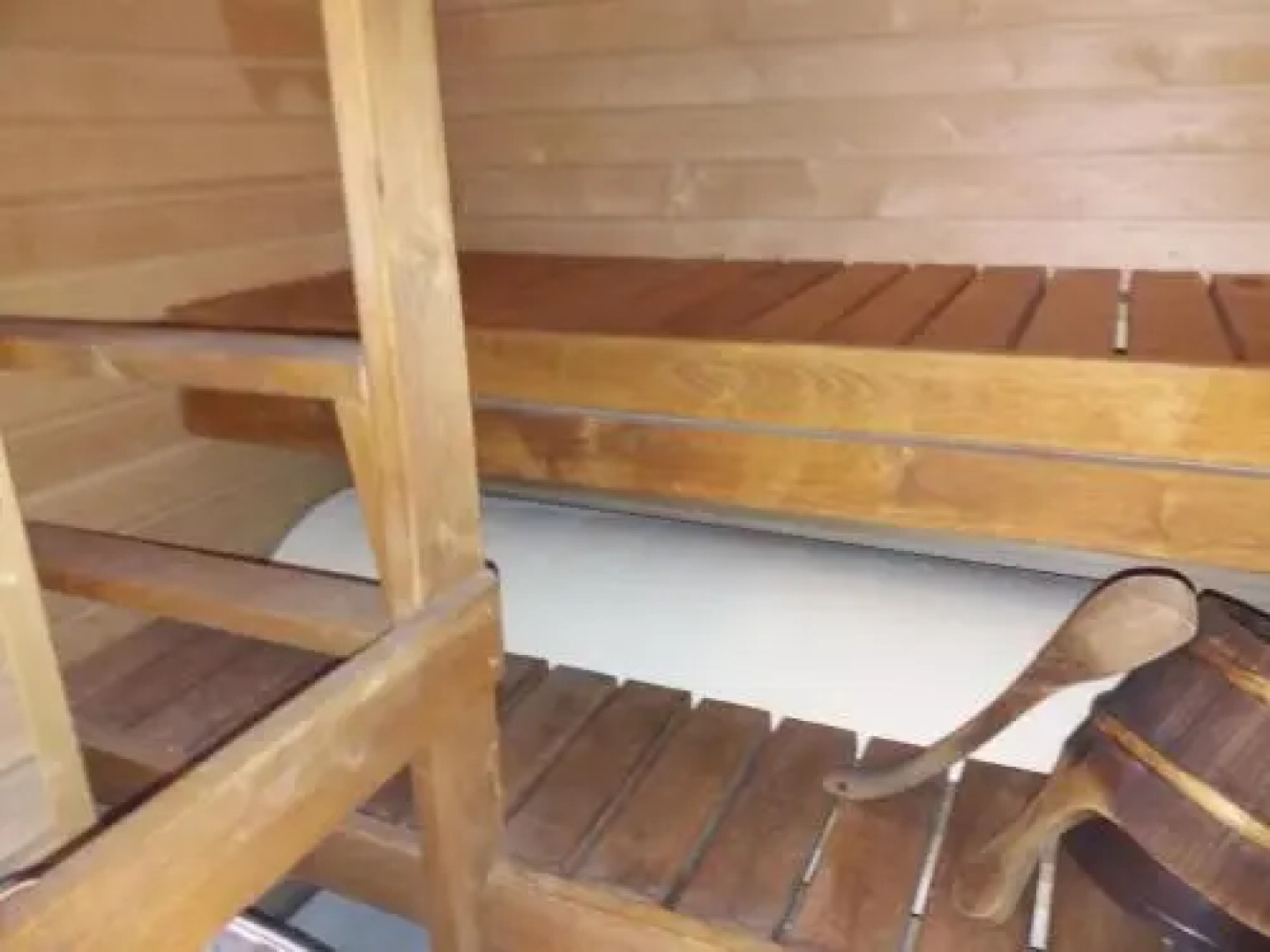 LeviBooking Moonlight Levi 112