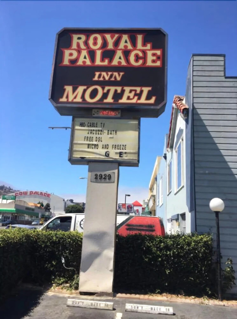 Royal Palace Inn