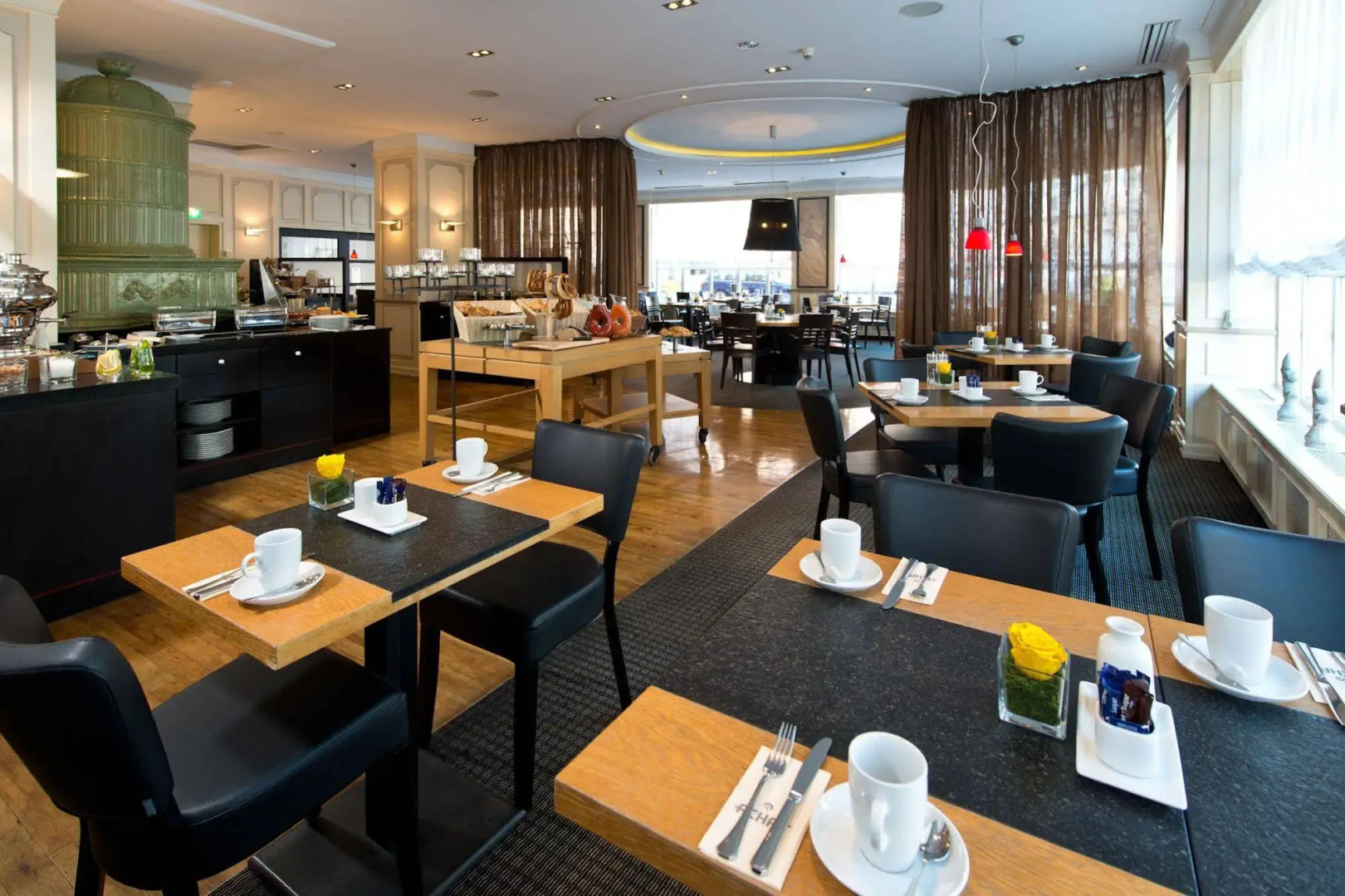 Отель The Q - Quadro City Hotel