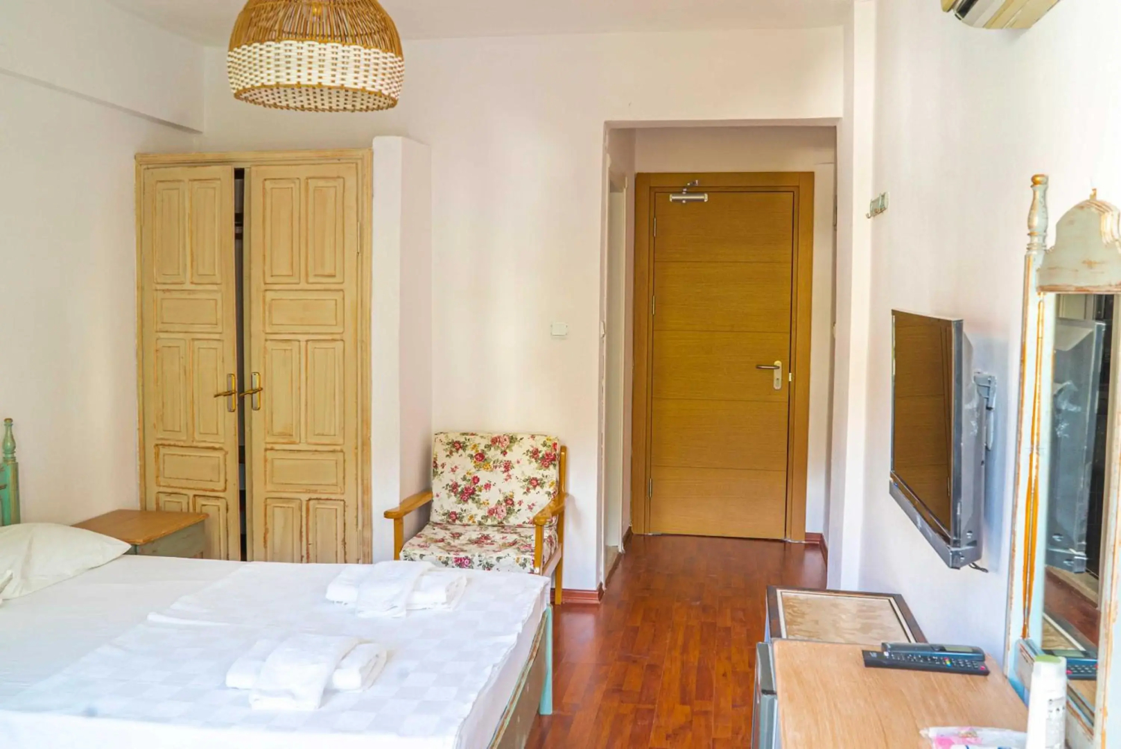 Diplomat Hotel