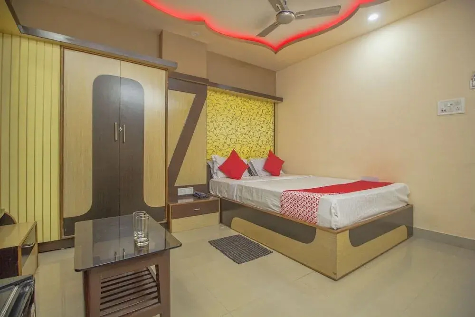 Panchadeep Bhawan By OYO Rooms
