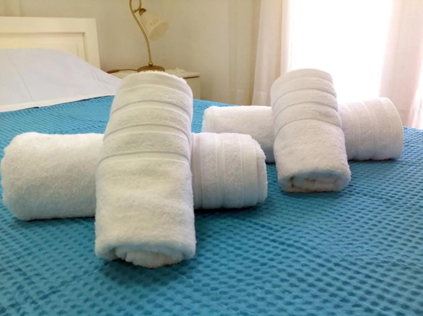 Villa Fofo - Beautiful Sea Front Villa with 650m2 garden