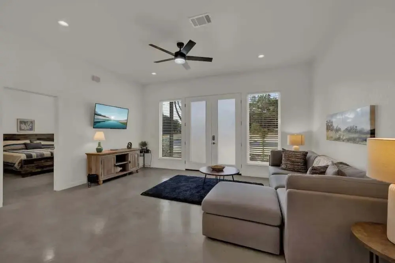 Serene Getaway Nestled in the Tx Hill Country!