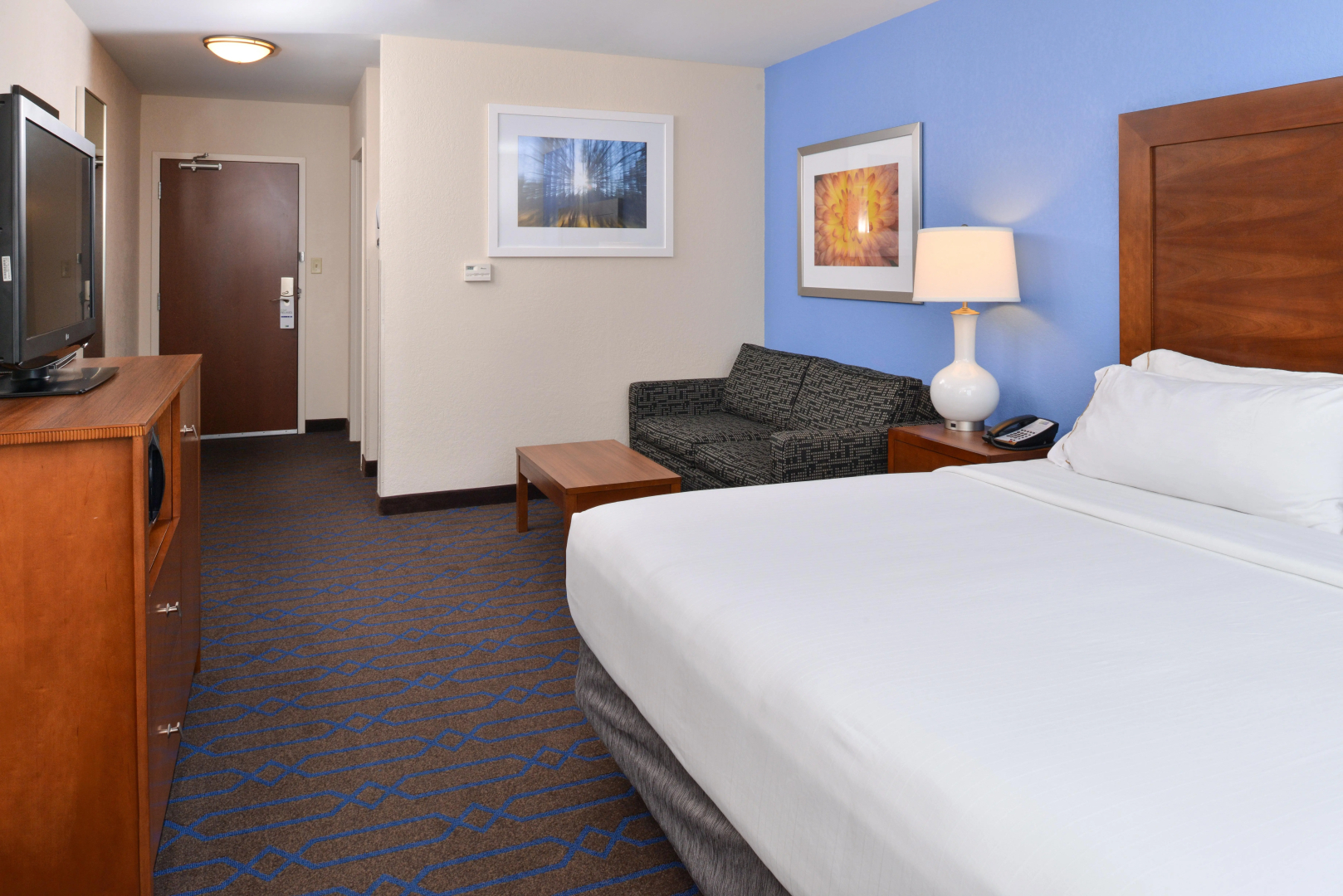 Holiday Inn Express Hotel & Suites Terre Haute by IHG