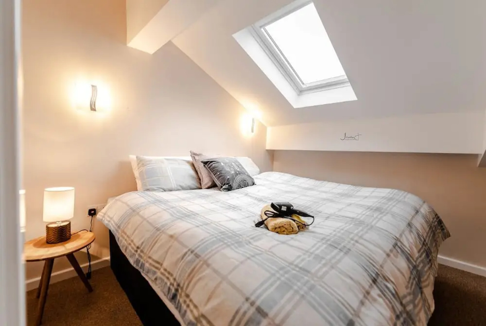 Infinity Apartments Metropolitan House 1