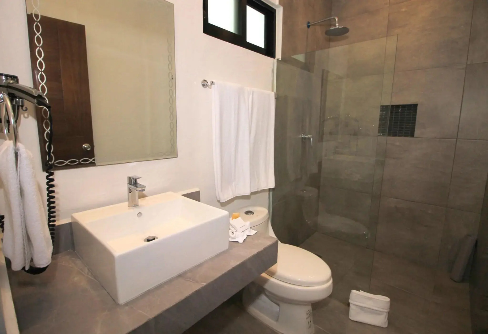 We Hotel Puerto Morelos