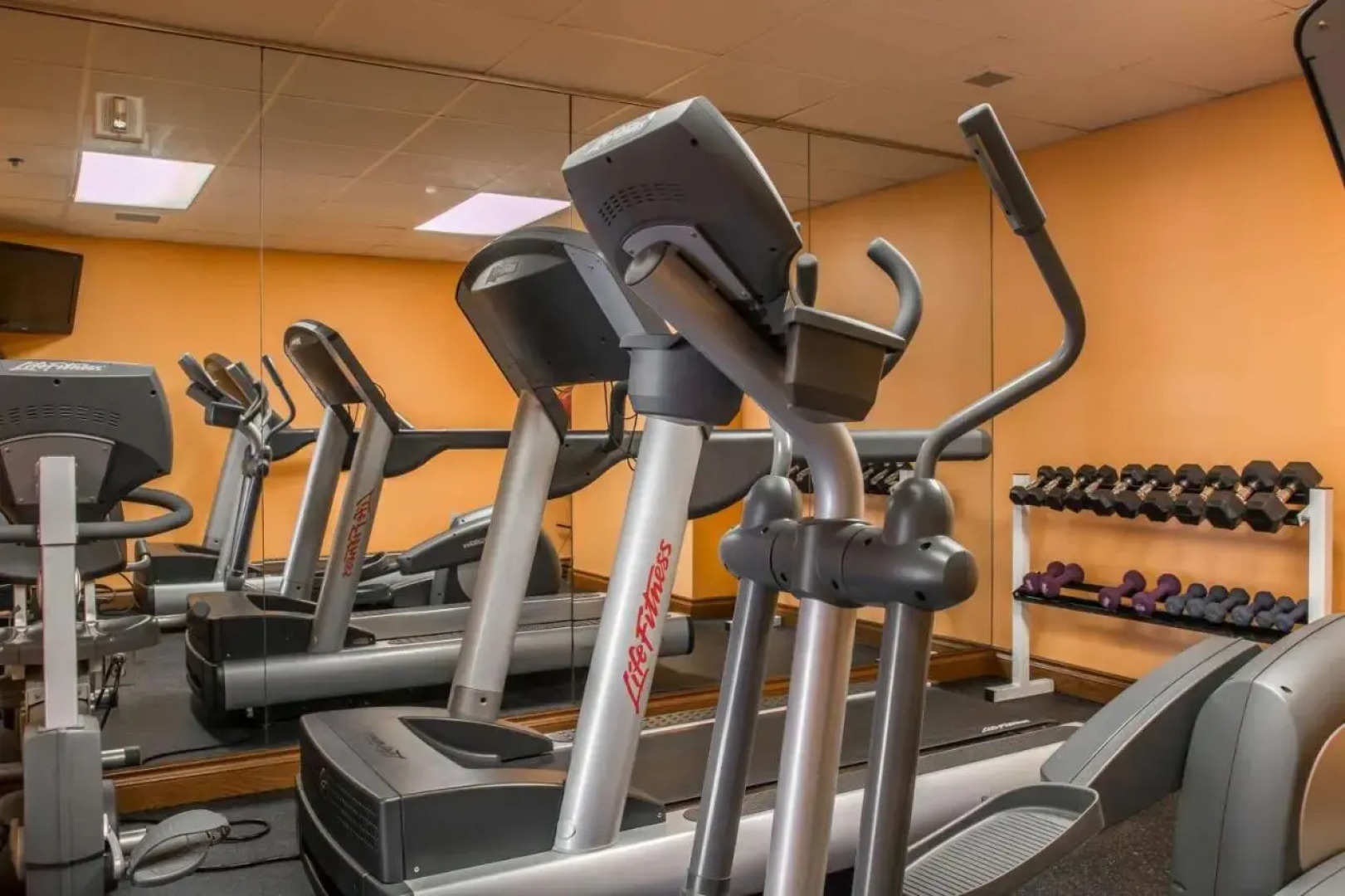 Shoreline Inn & Conference Center, Ascend Collection