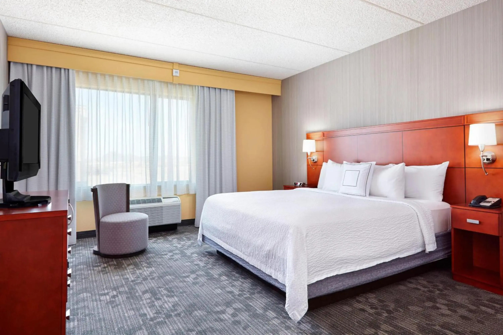 Courtyard by Marriott Phoenix North/Happy Valley