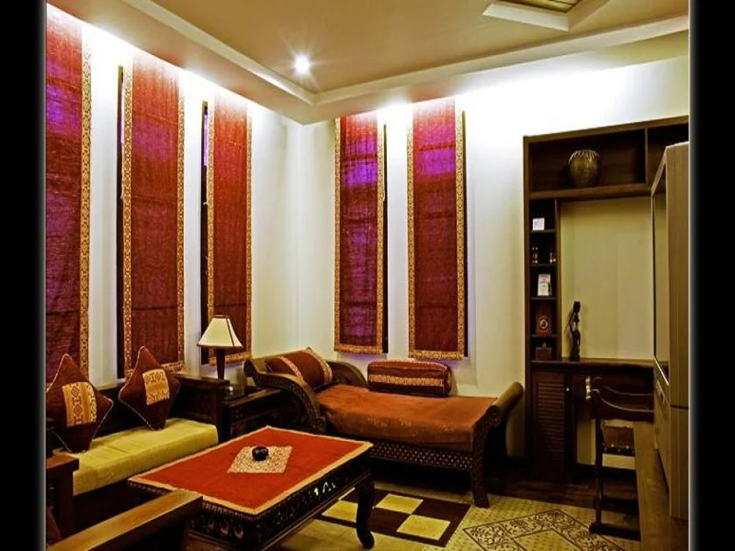 Sunny Paradise Resort