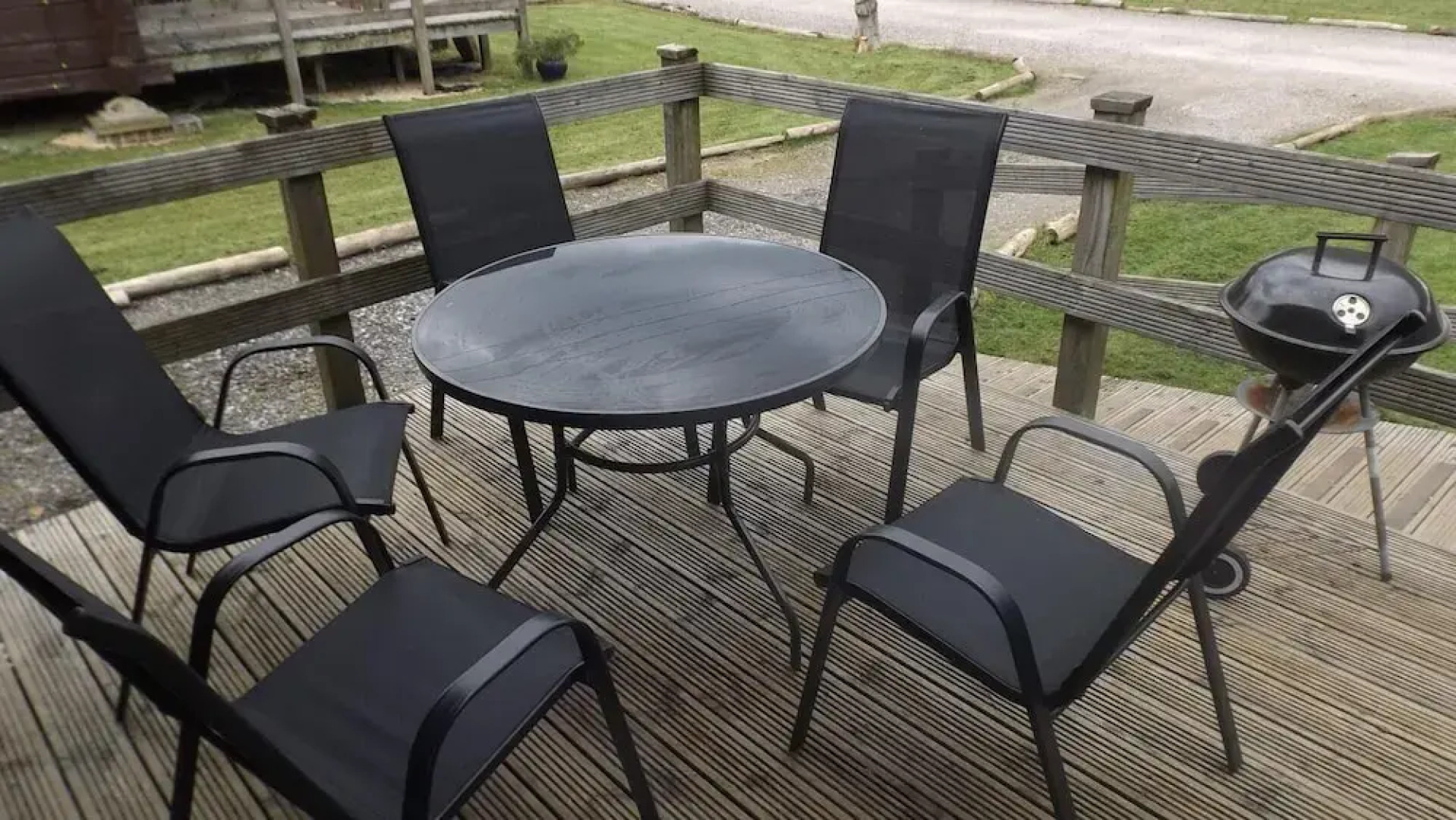 Hand Built log Cabin at Avonvale Holiday Lodges