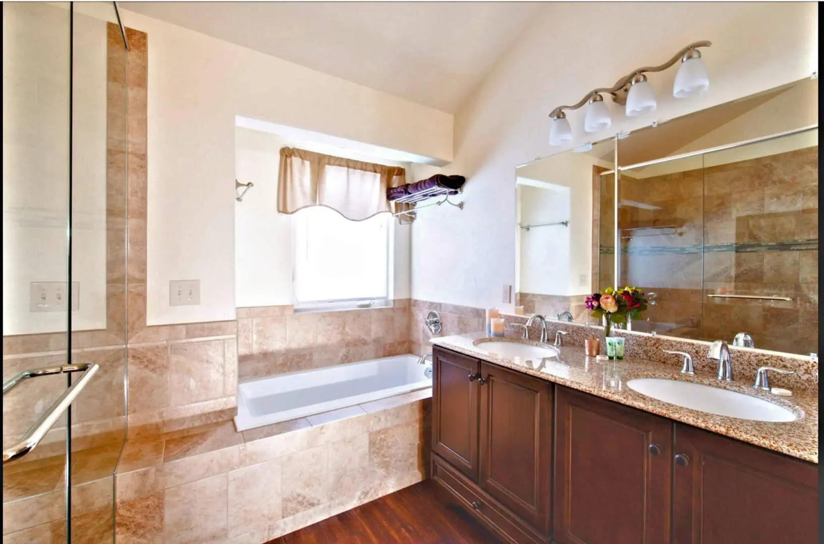 Mein Haus Bed & Breakfast