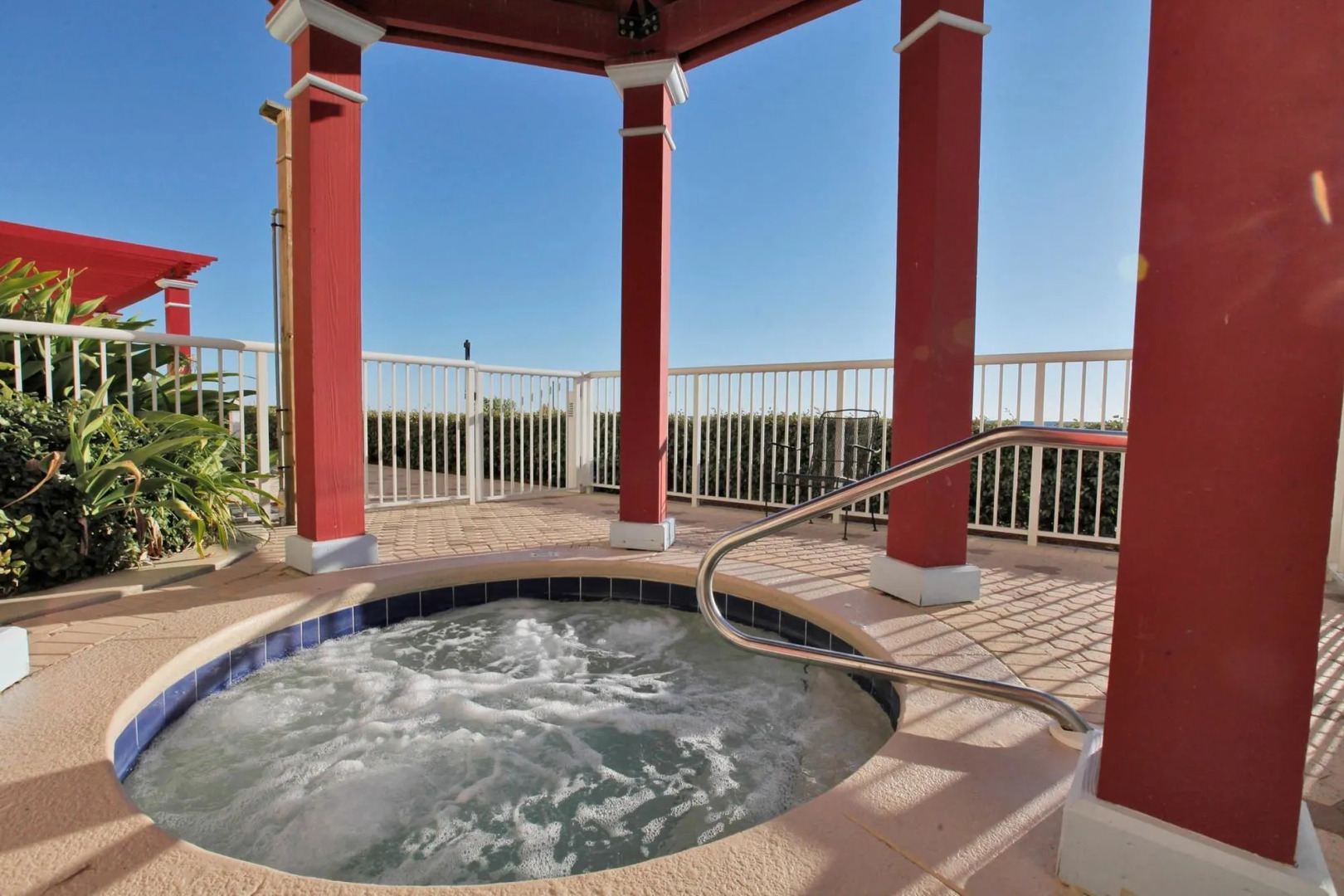 Majestic Beach Resort by Panhandle Getaways