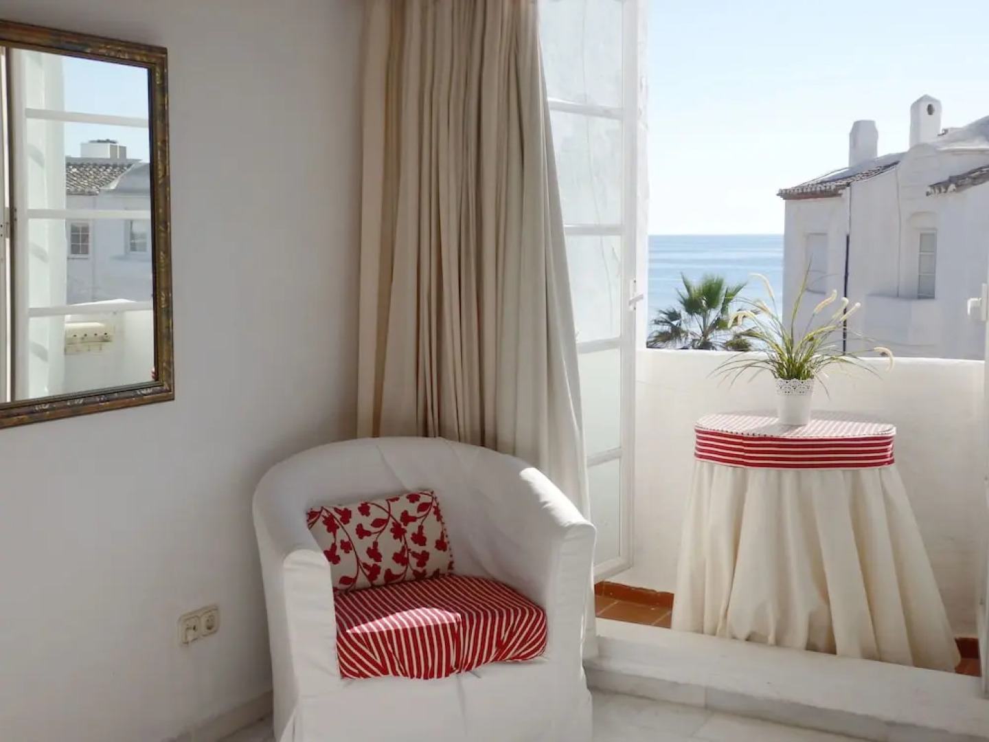 Waterfront Puerto Apartment