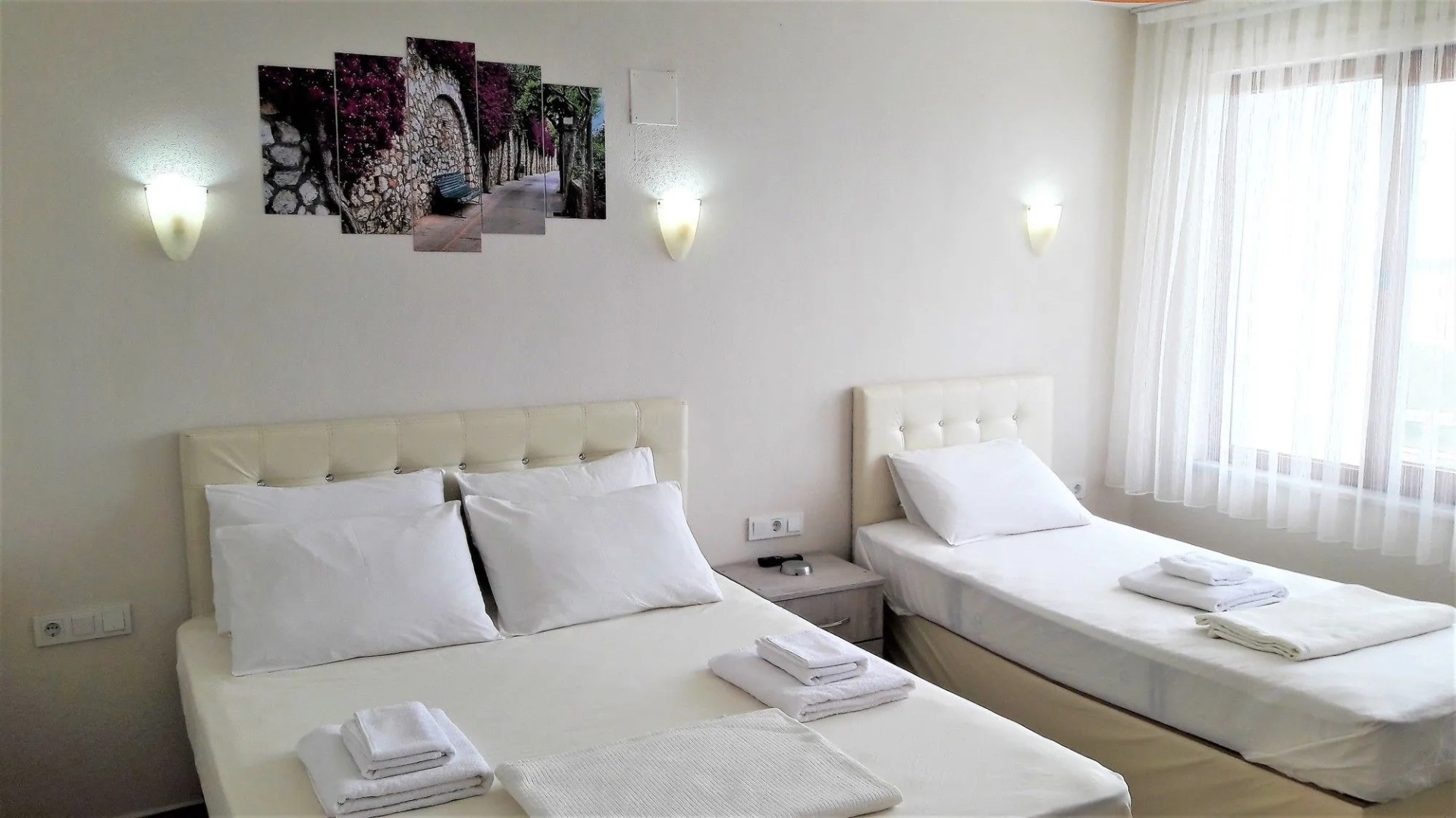 Assos Nazan Motel Restoran Beach