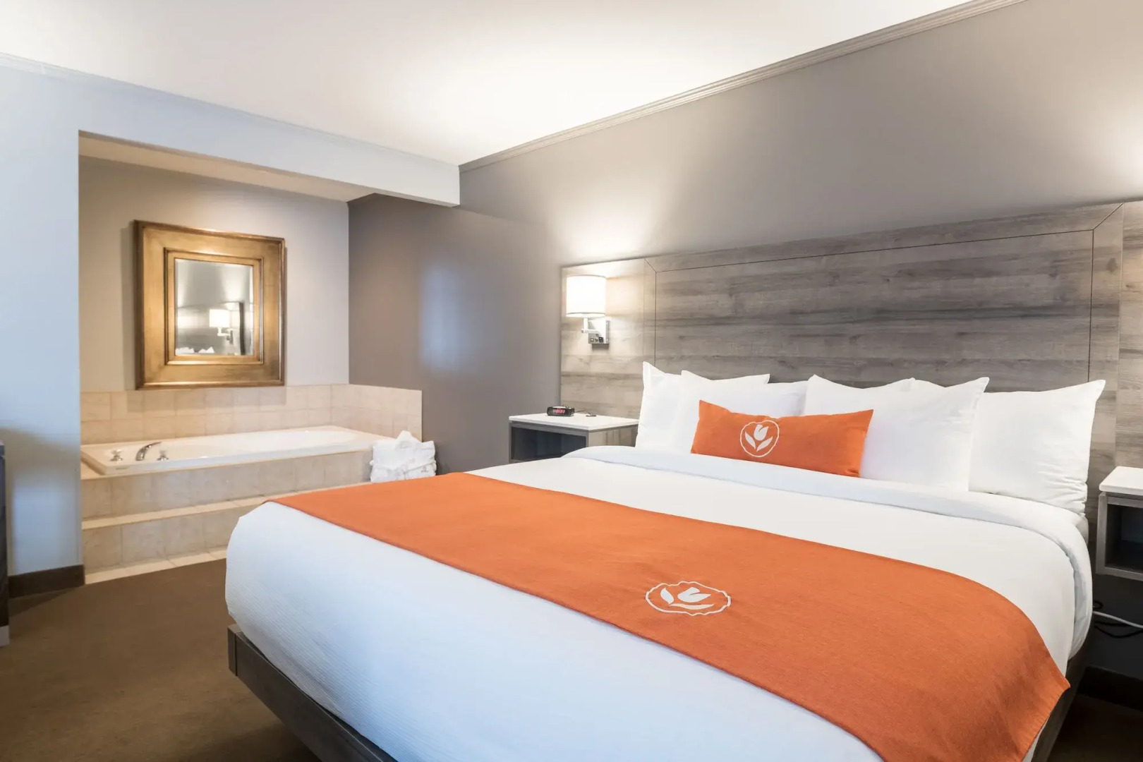 Amsterdam Inn & Suites Moncton