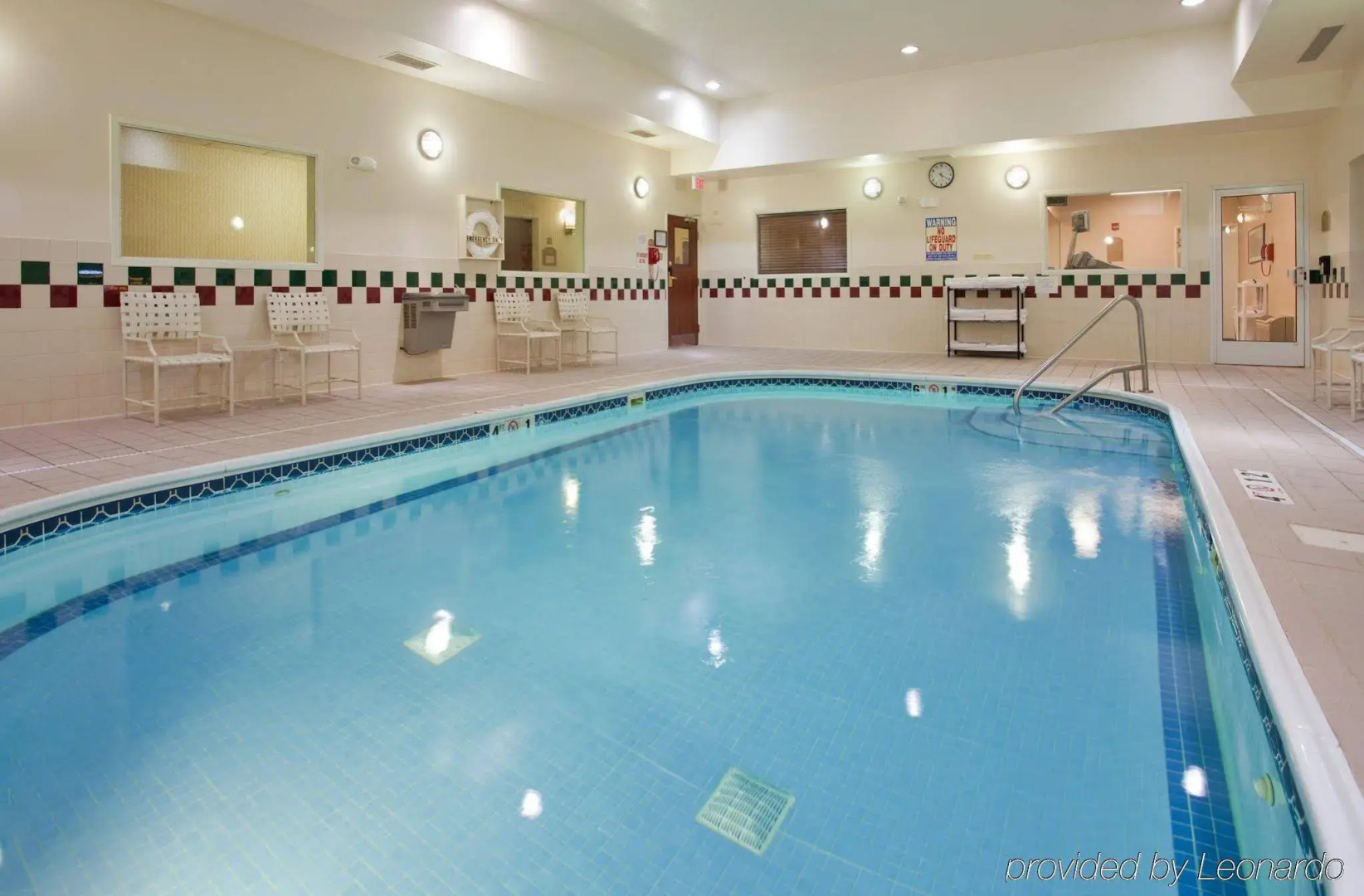 Holiday Inn Express & Suites Lawrence by IHG