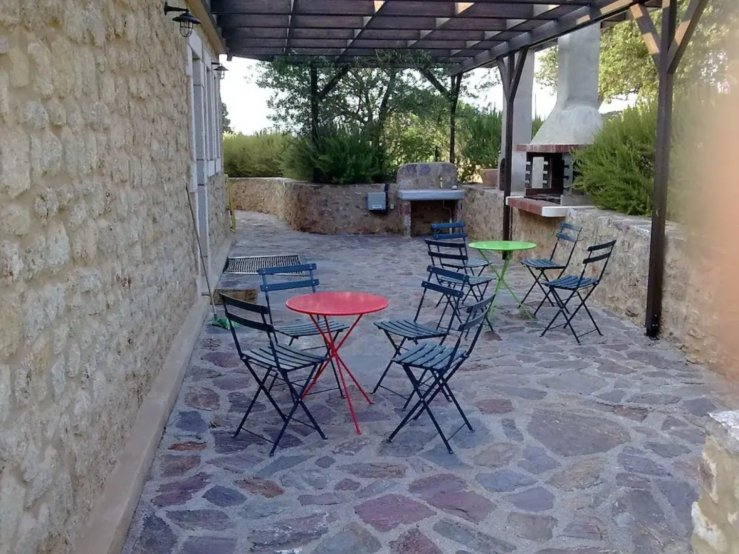 Self-catering Luxury Stone Holiday Villa With Infinity Pool and Panoramic View