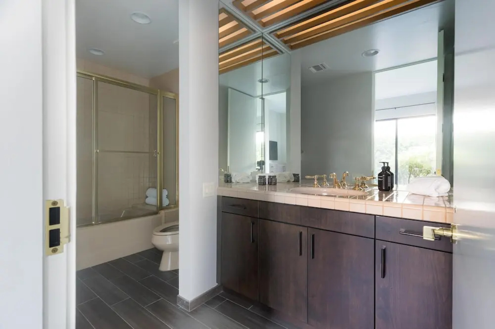 Moonshine by Avantstay