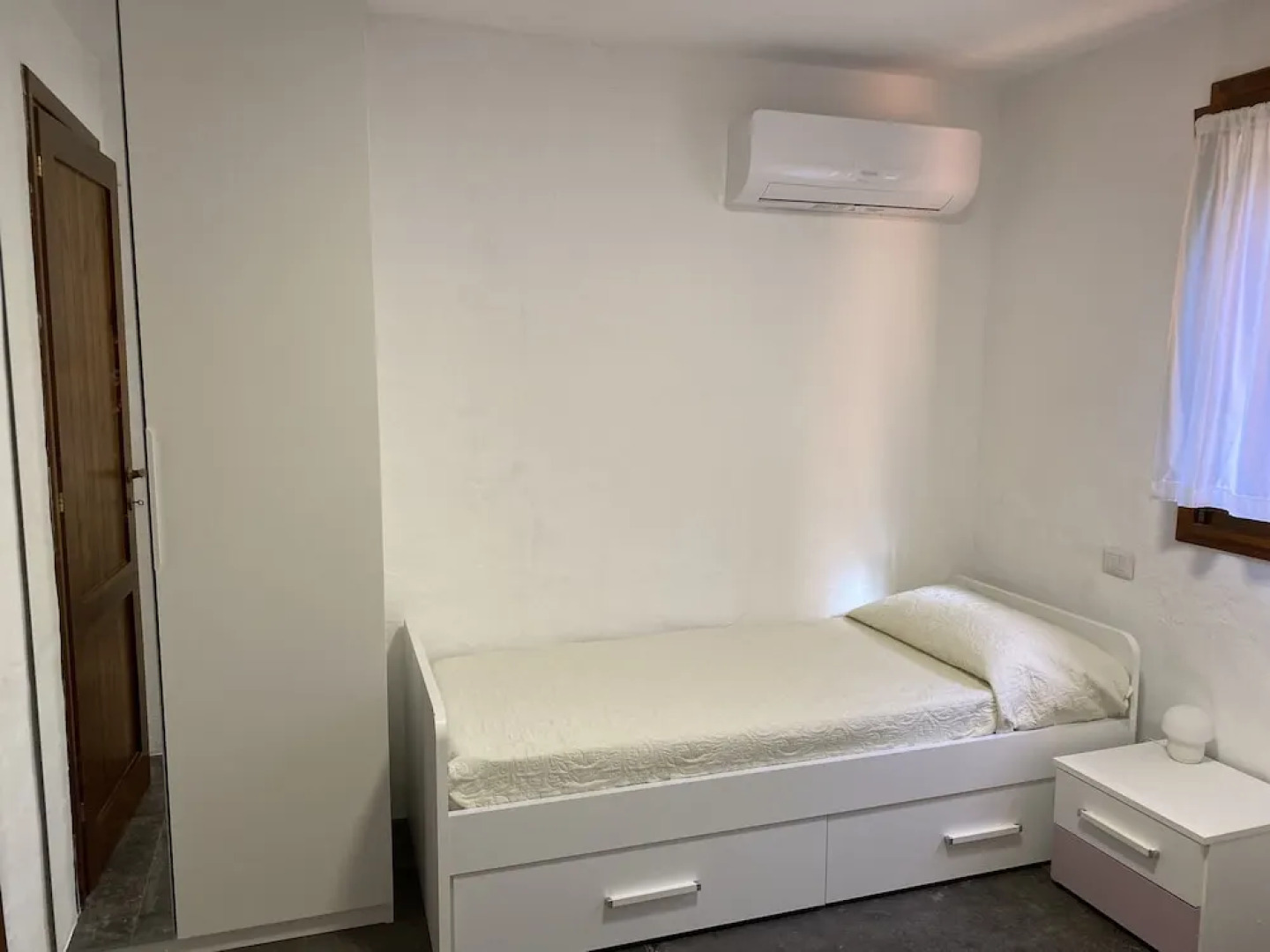 Domus Olivarum - Costa Smeralda 7 Guest and 2 Pk Wifi A - C big Garden