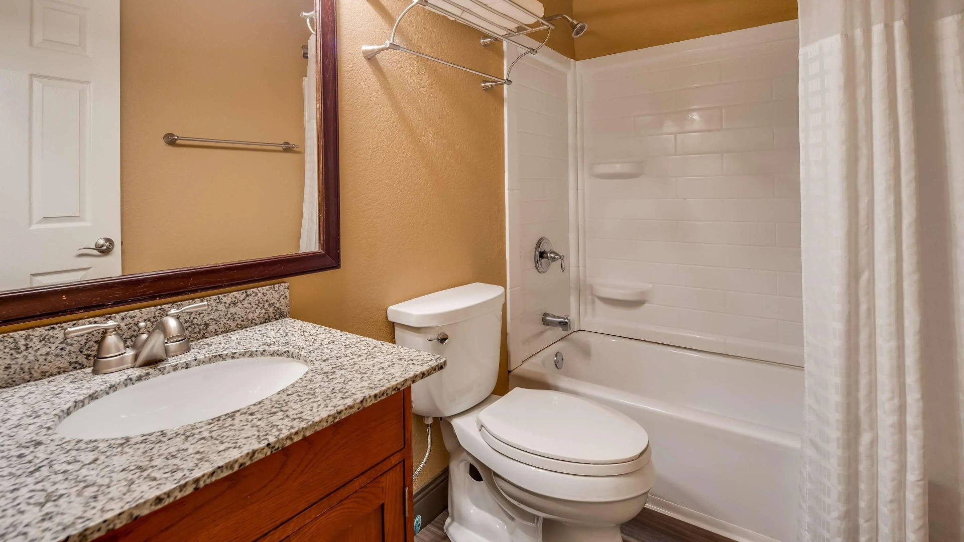 Best Western Country Inn