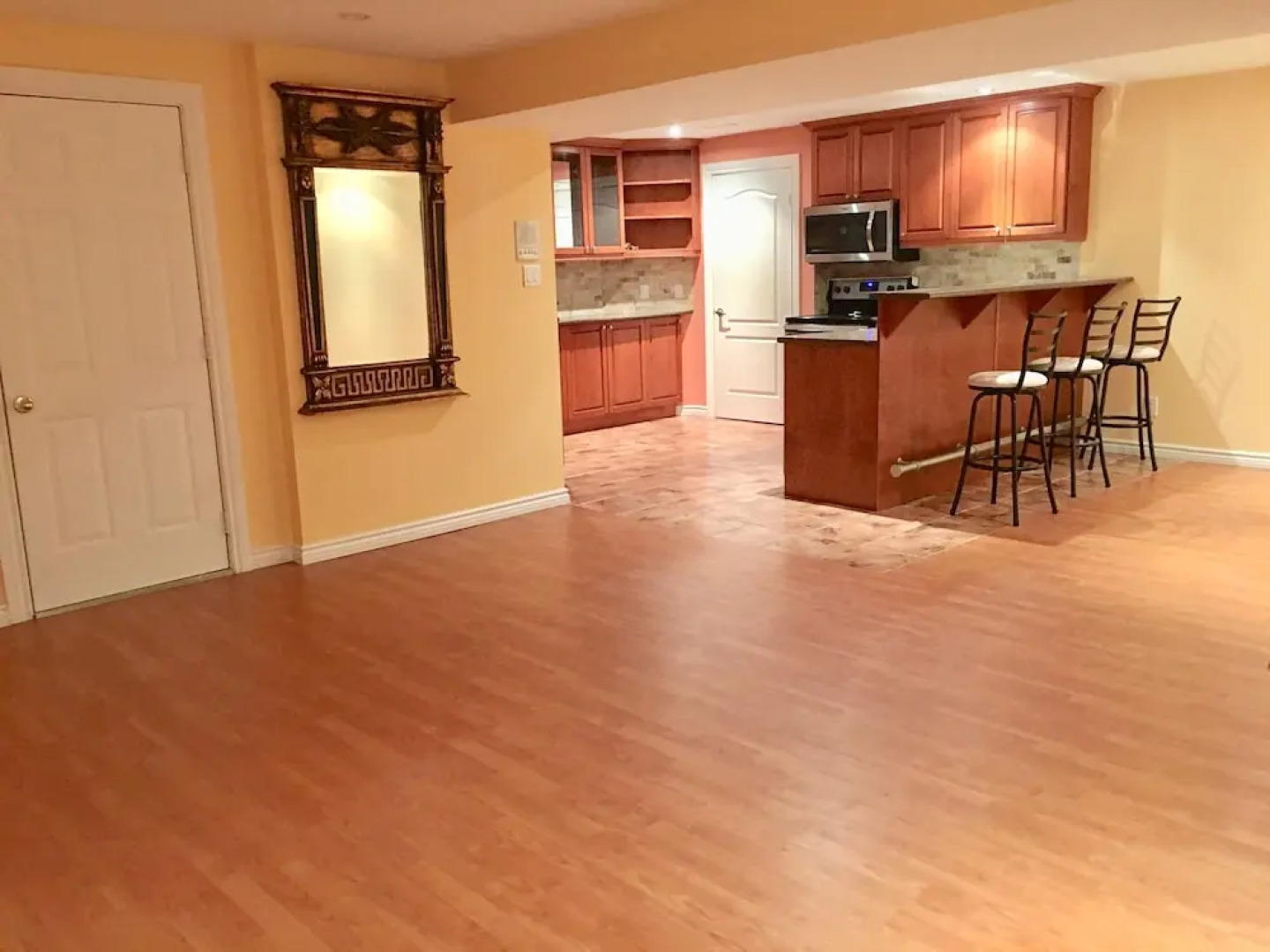 Luxury cozy 9 bedrooms vacation home