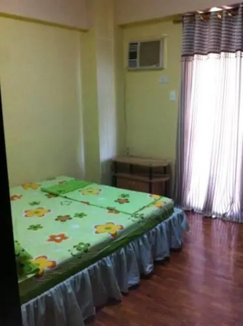 Cypress Tower Celesta 814