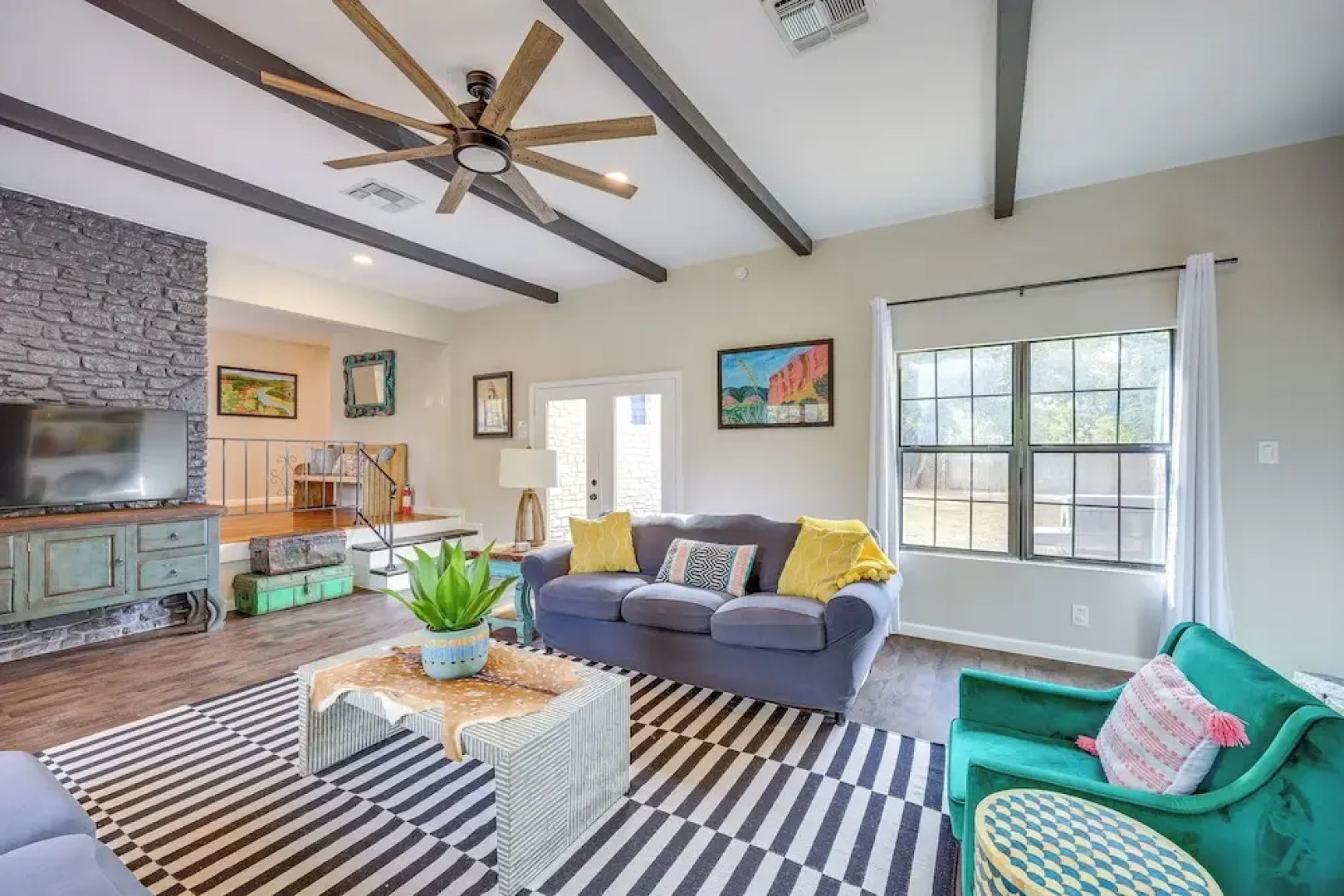 < 1 Mi to Dtwn: Home w/ Fenced Yard in Boerne!