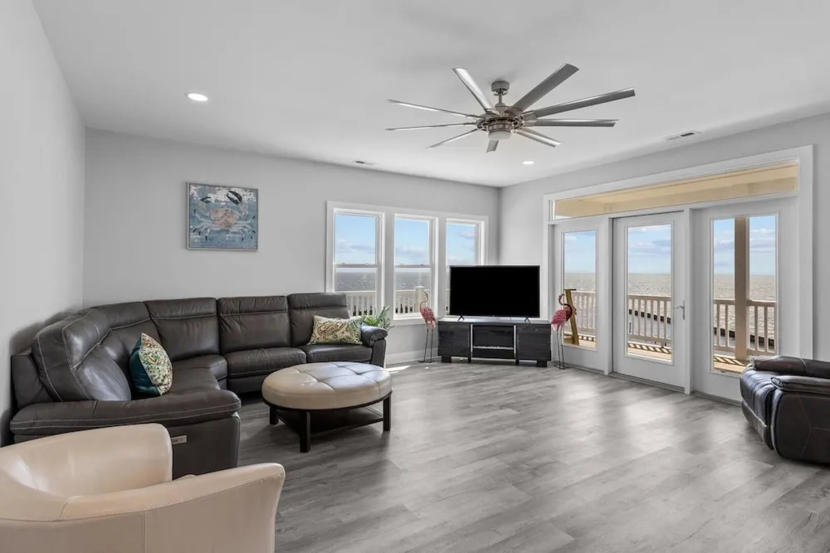 The Cape 3 Bedroom Condo by RedAwning