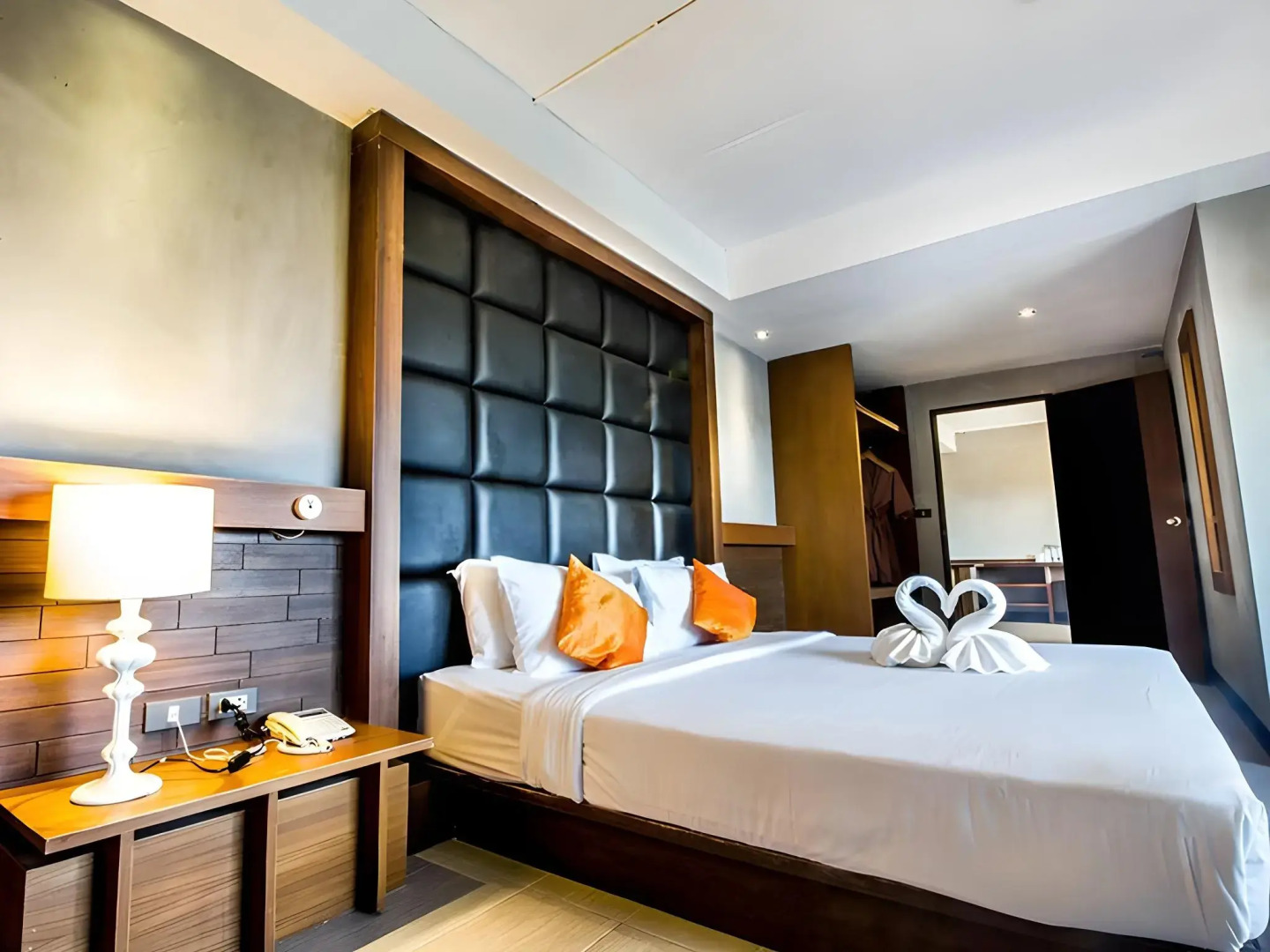 B2 Lampang City Boutique & Budget Hotel