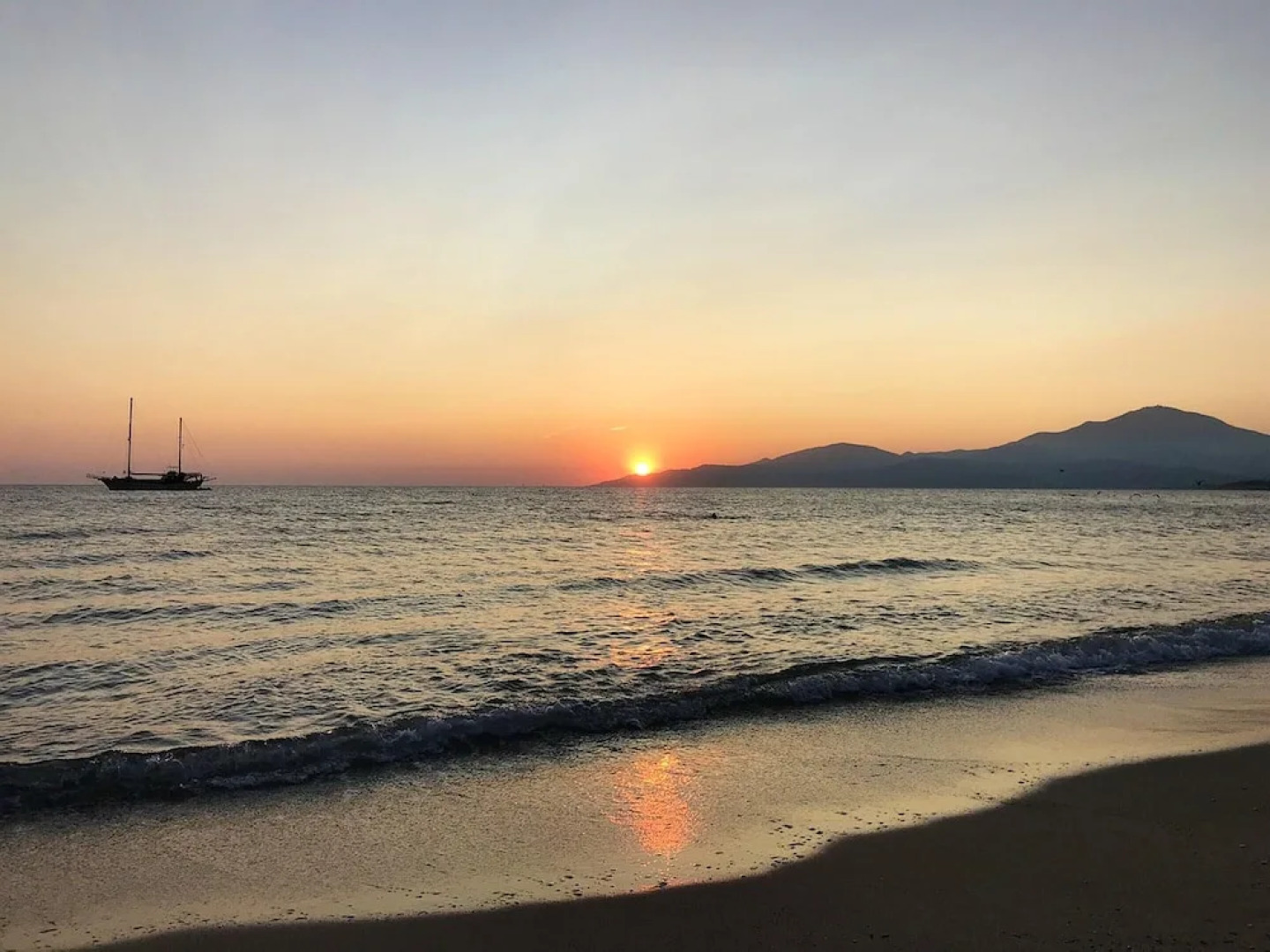 House With 3 Bedrooms in Marina di Casal Velino, With Enclosed Garden Near the Beach