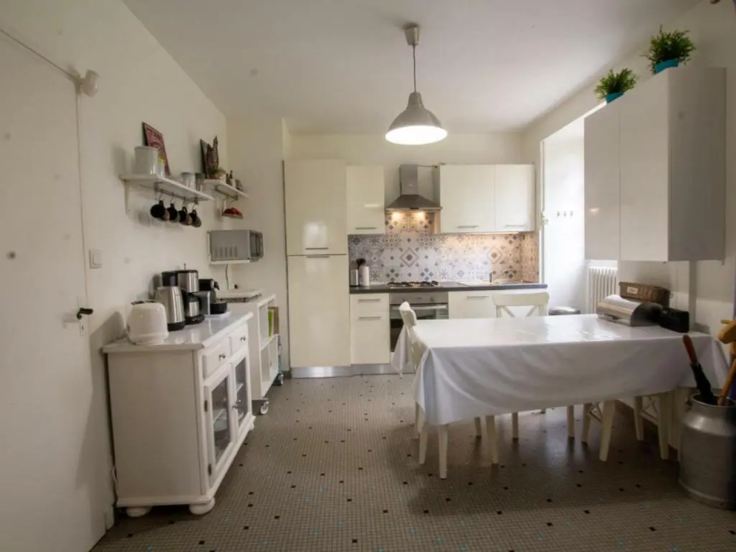 Gîte Annesse-et-Beaulieu, 3 pièces, 4 personnes - FR-1-616-192