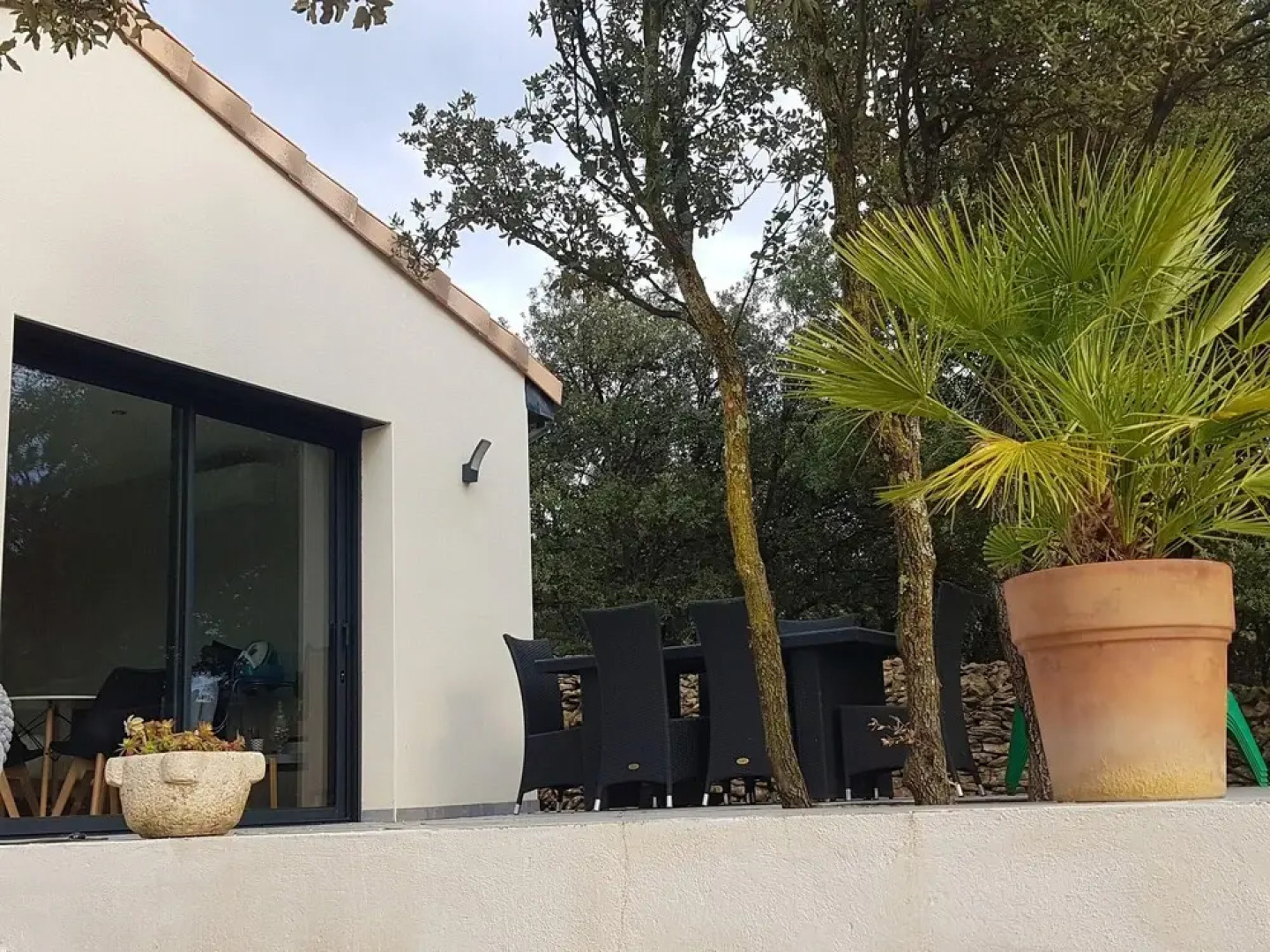 House With one Bedroom in Mornas, With Enclosed Garden and Wifi