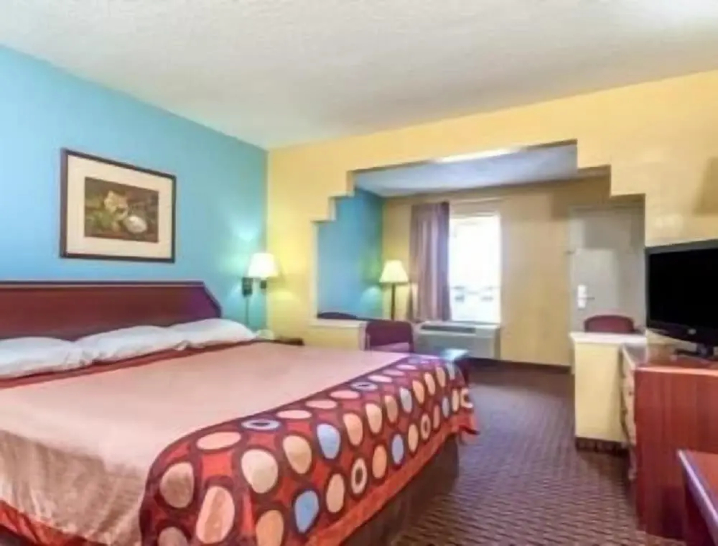 Super 8 Madison/Ridgeland Area