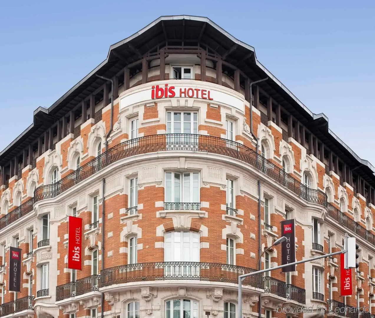 Matabi Hotel Toulouse Gare by HappyCulture