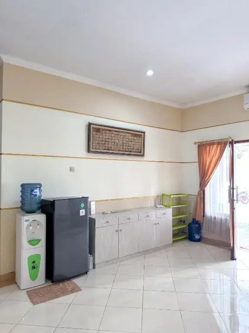 Adiputra Guesthouse Tata Bumi