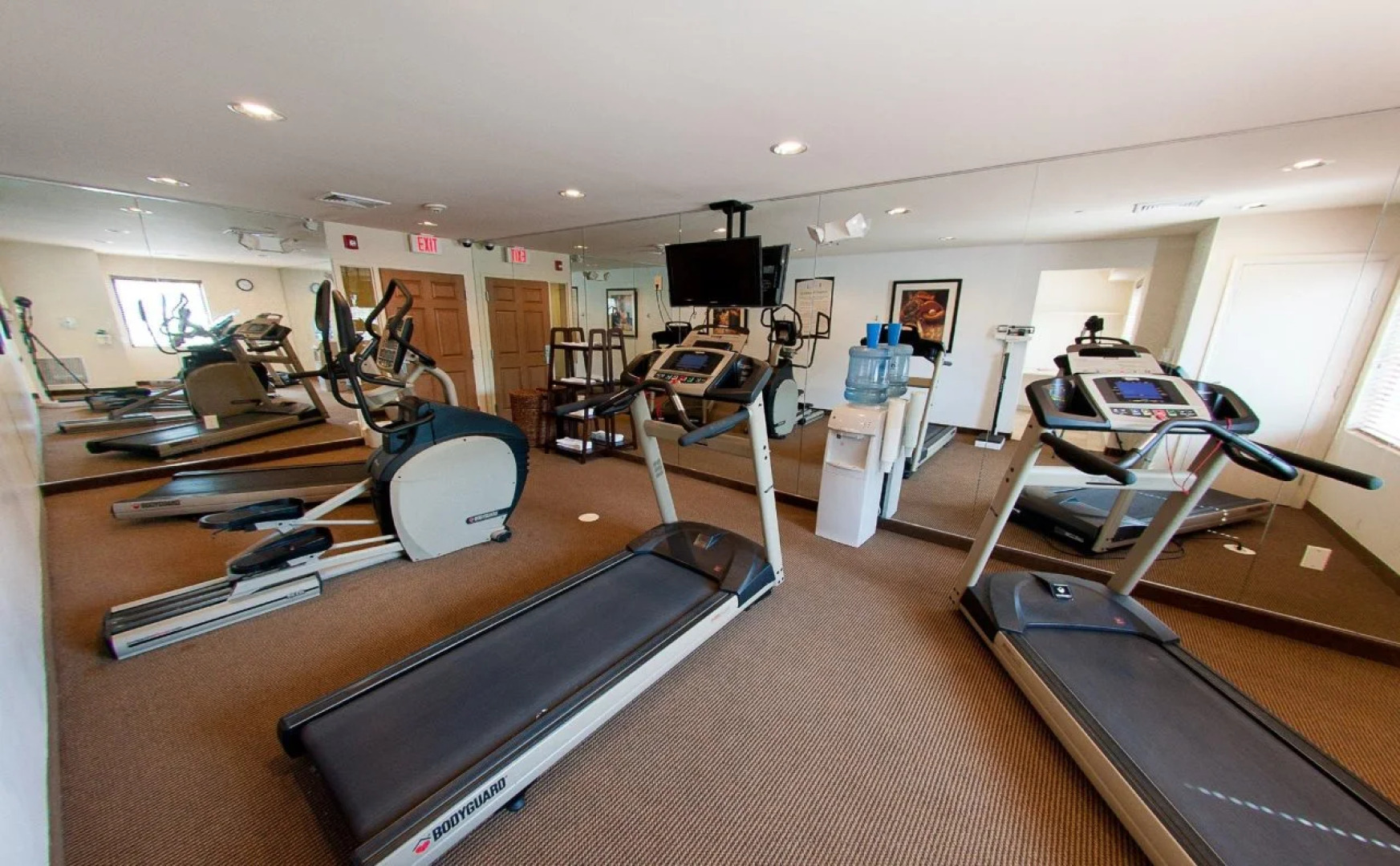 Staybridge Suites East Stroudsburg - Poconos by IHG