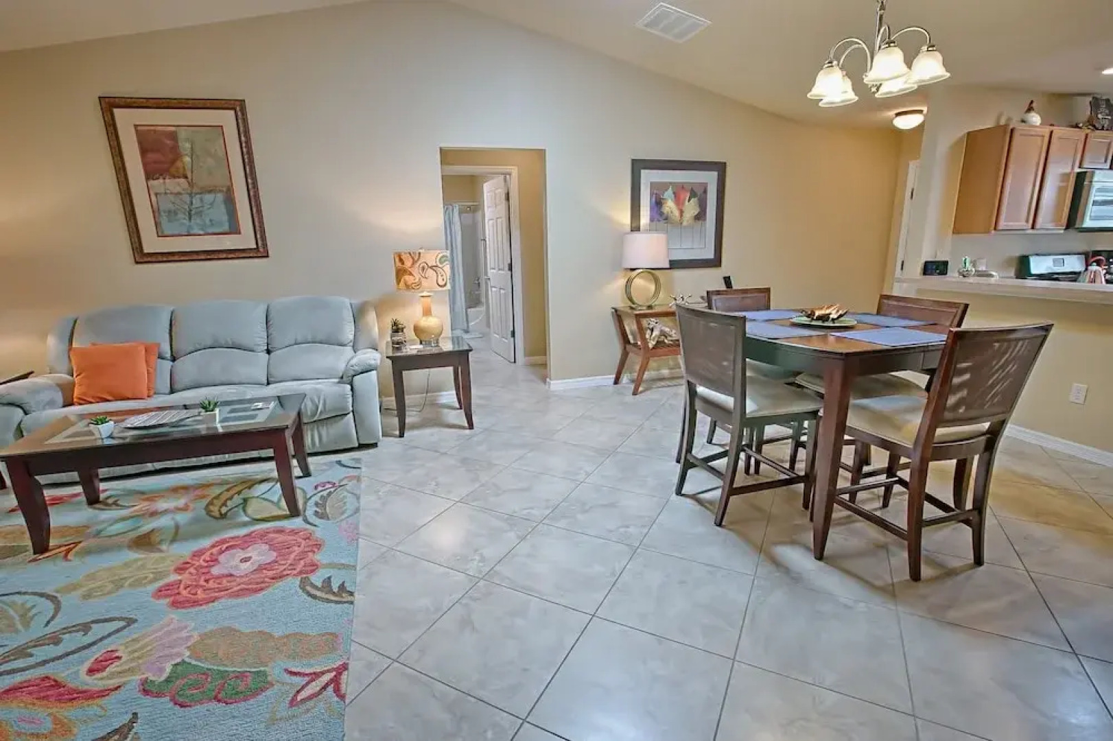 Corbett Drive Home 3 Bedroom by The VIR Group