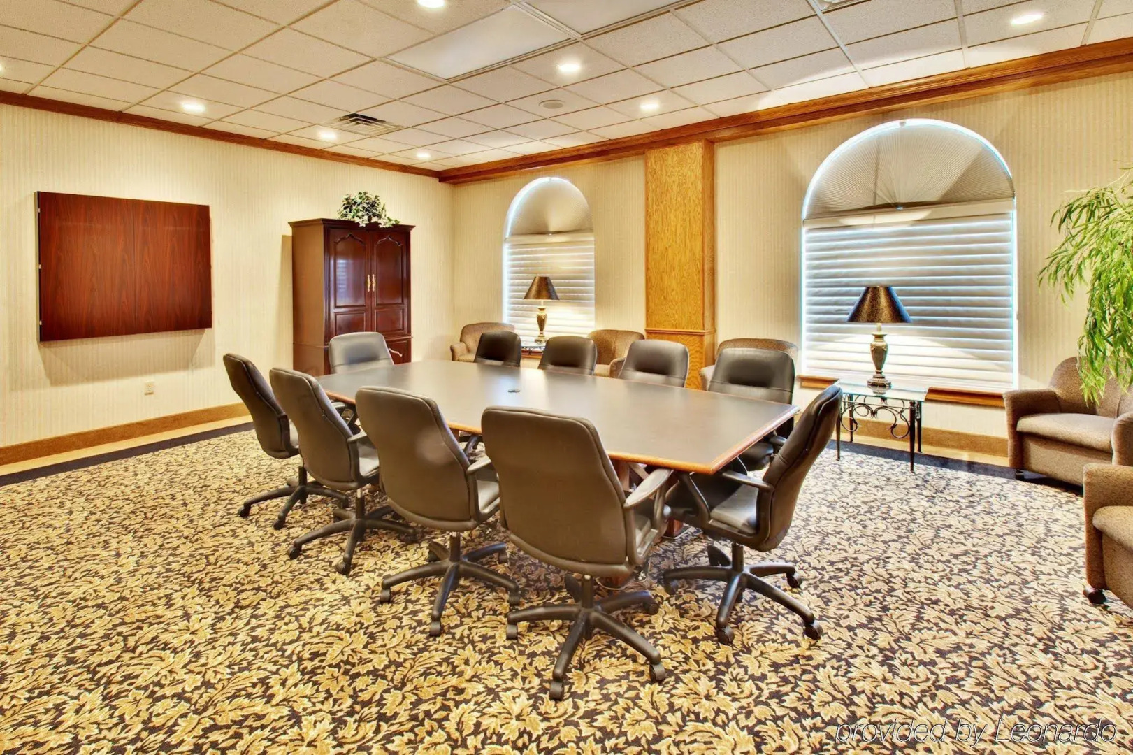 Holiday Inn Express & Suites - North Platte by IHG