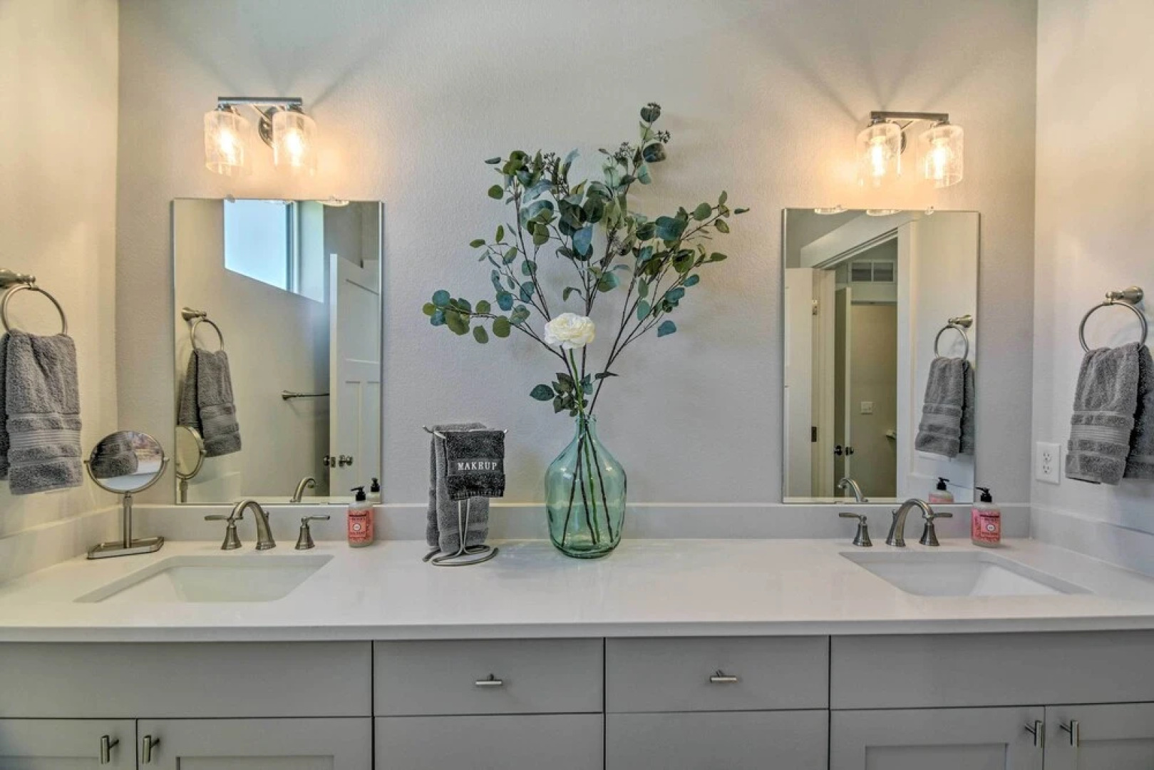 Gorgeous Greeley Getaway - Close to Parks!