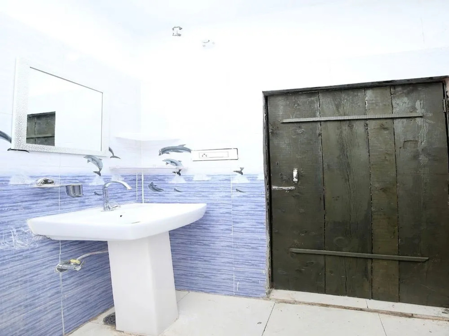 OYO 37196 Whispering Shacks