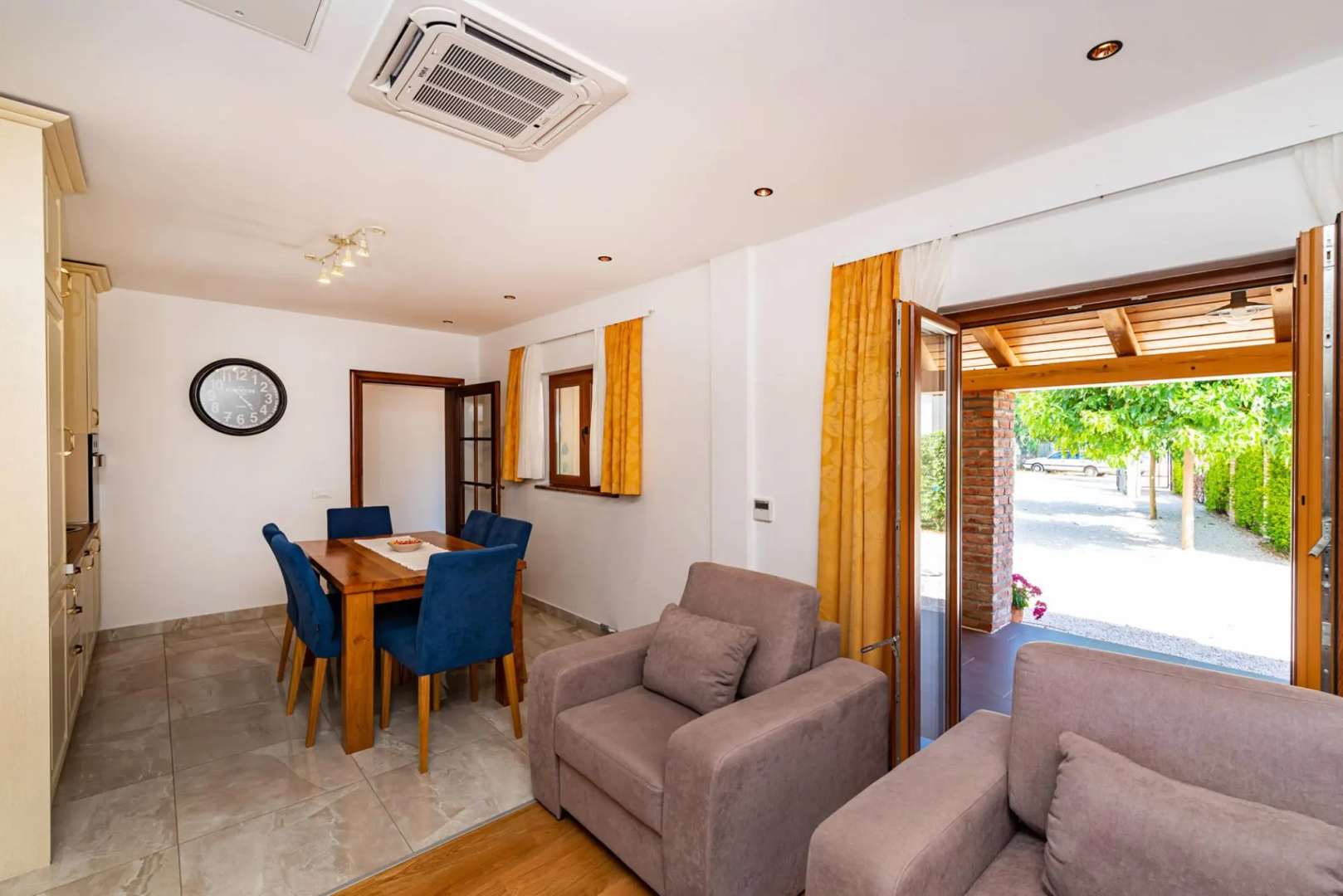 Poolincluded Villa Dalmatia
