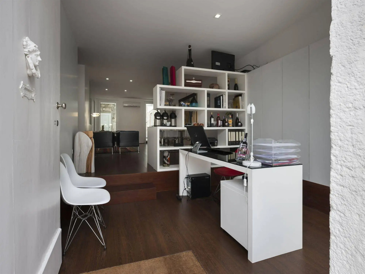 Olala Fine Arts Studios