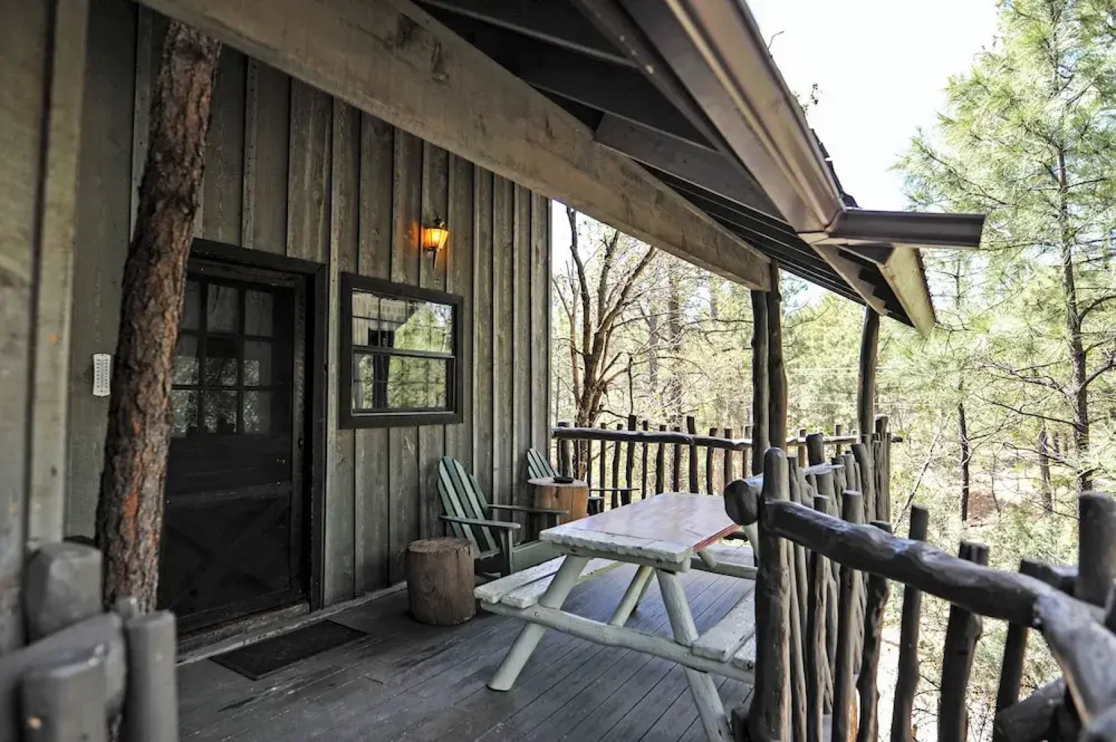 Bear Creek Motel And Cabins