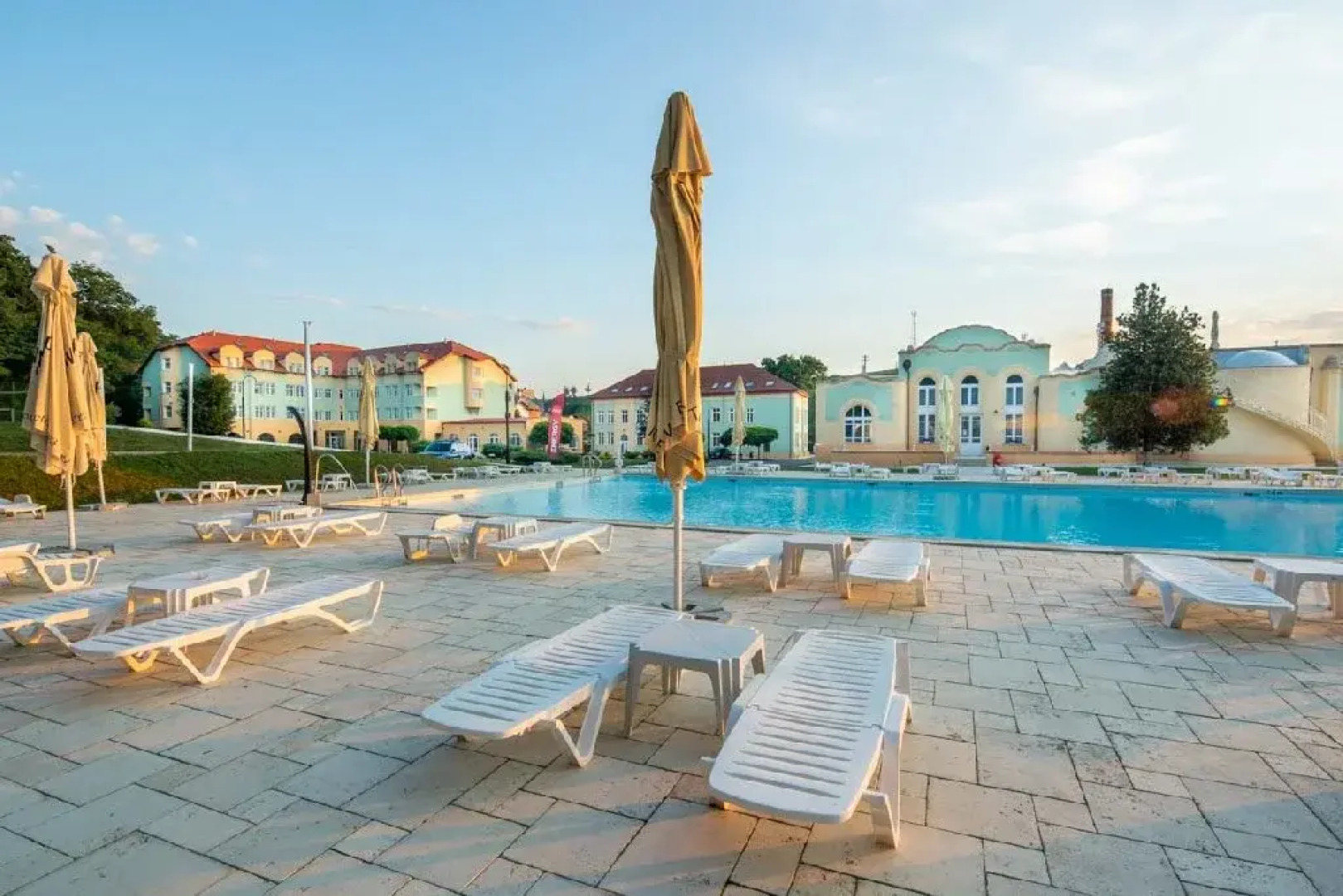 Complex Jasmine Ocna Sibiului  Hotel Helios