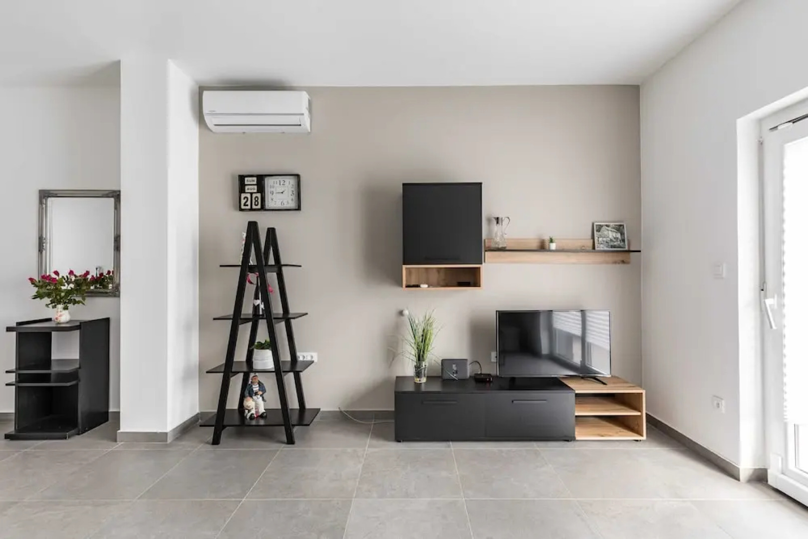 Apartments Villa Salona Sky